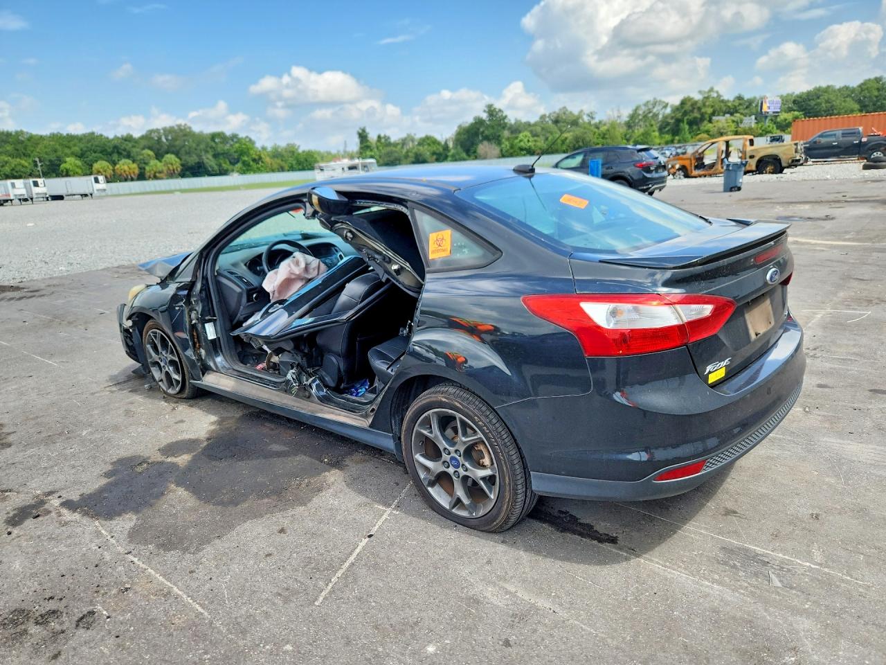 2014 Ford Focus Se Black vin: 1FADP3F28EL331086