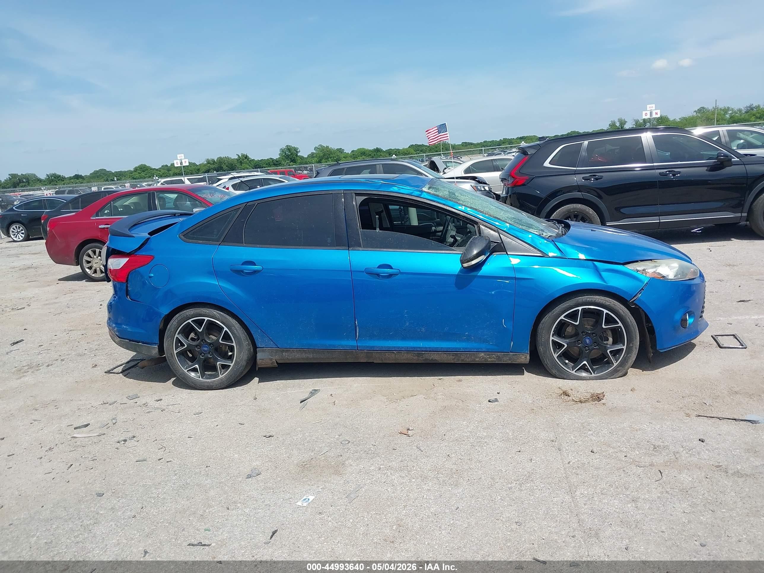 2014 Ford Focus Se Blue vin: 1FADP3F28EL348731