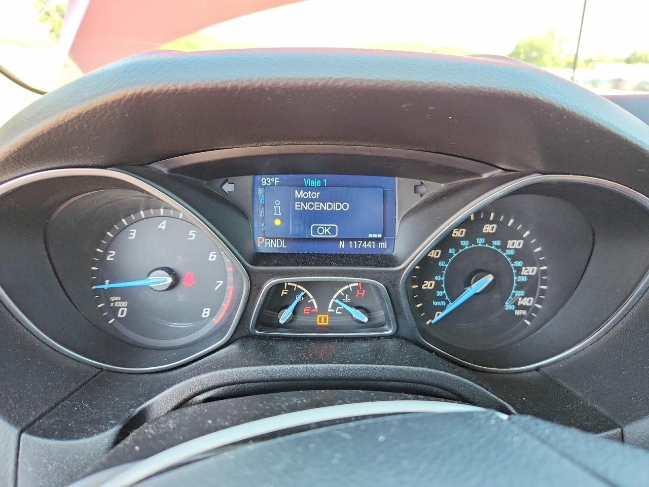 2014 Ford Focus Se Burgundy vin: 1FADP3F28EL355274