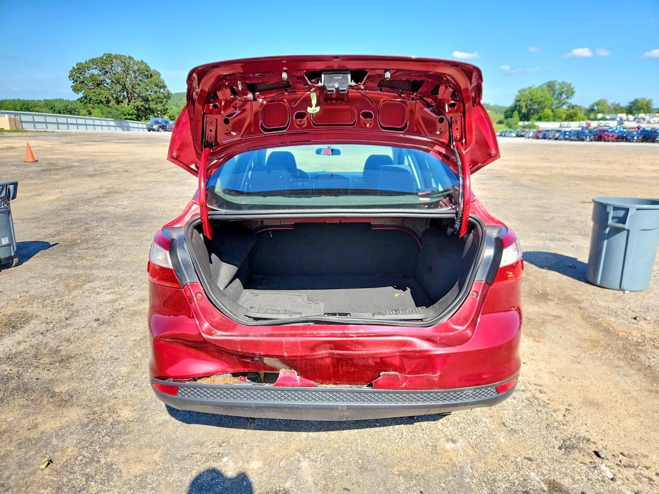 2014 Ford Focus Se Burgundy vin: 1FADP3F28EL355274