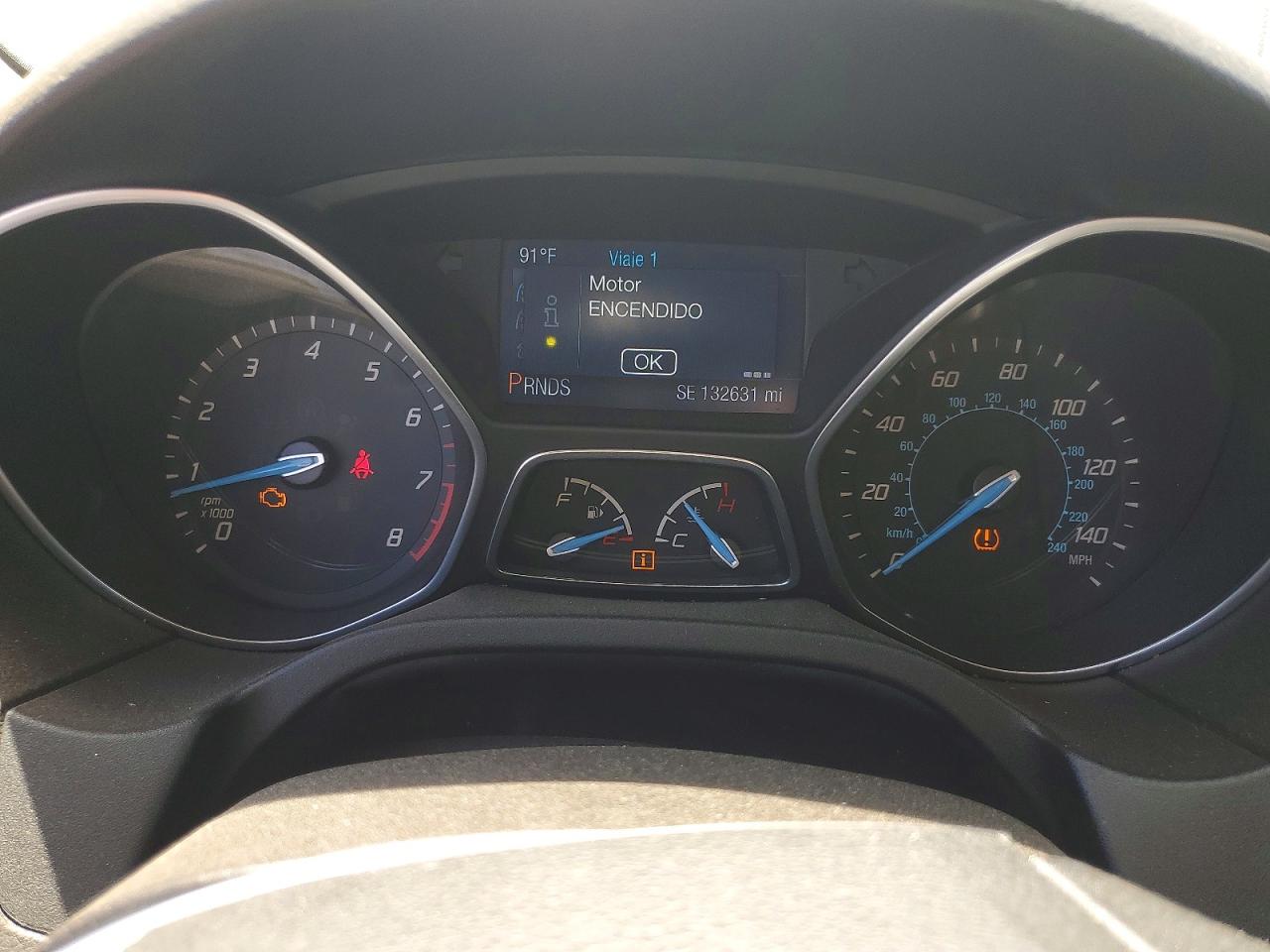 2014 Ford Focus Se Белый vin: 1FADP3F28EL355484