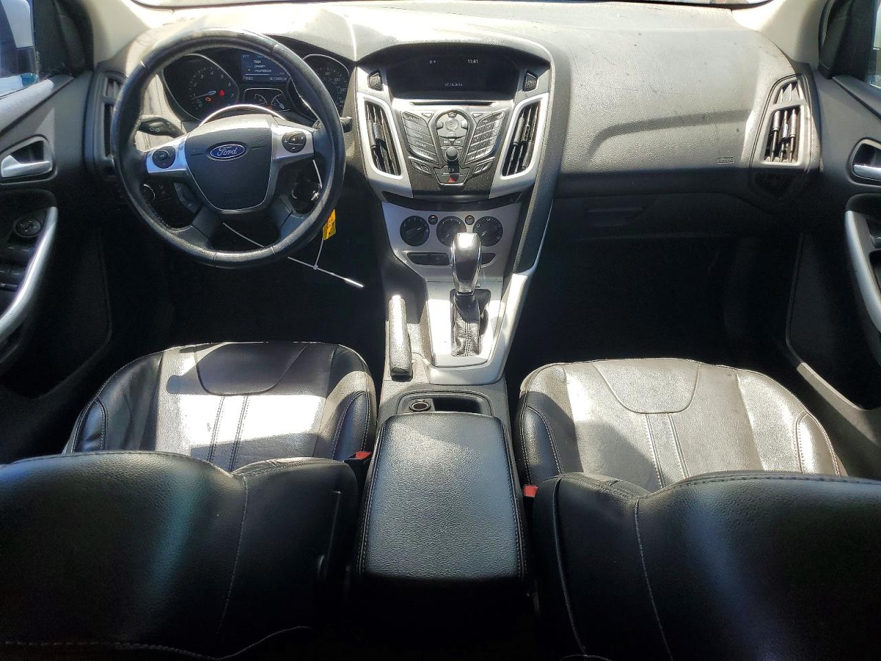 2014 Ford Focus Se Белый vin: 1FADP3F28EL355484