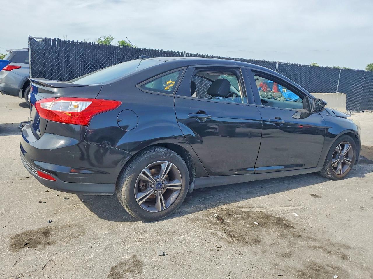 2014 Ford Focus Se Black vin: 1FADP3F28EL378277