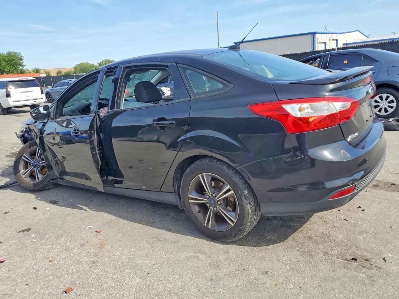 2014 Ford Focus Se Black vin: 1FADP3F28EL378277