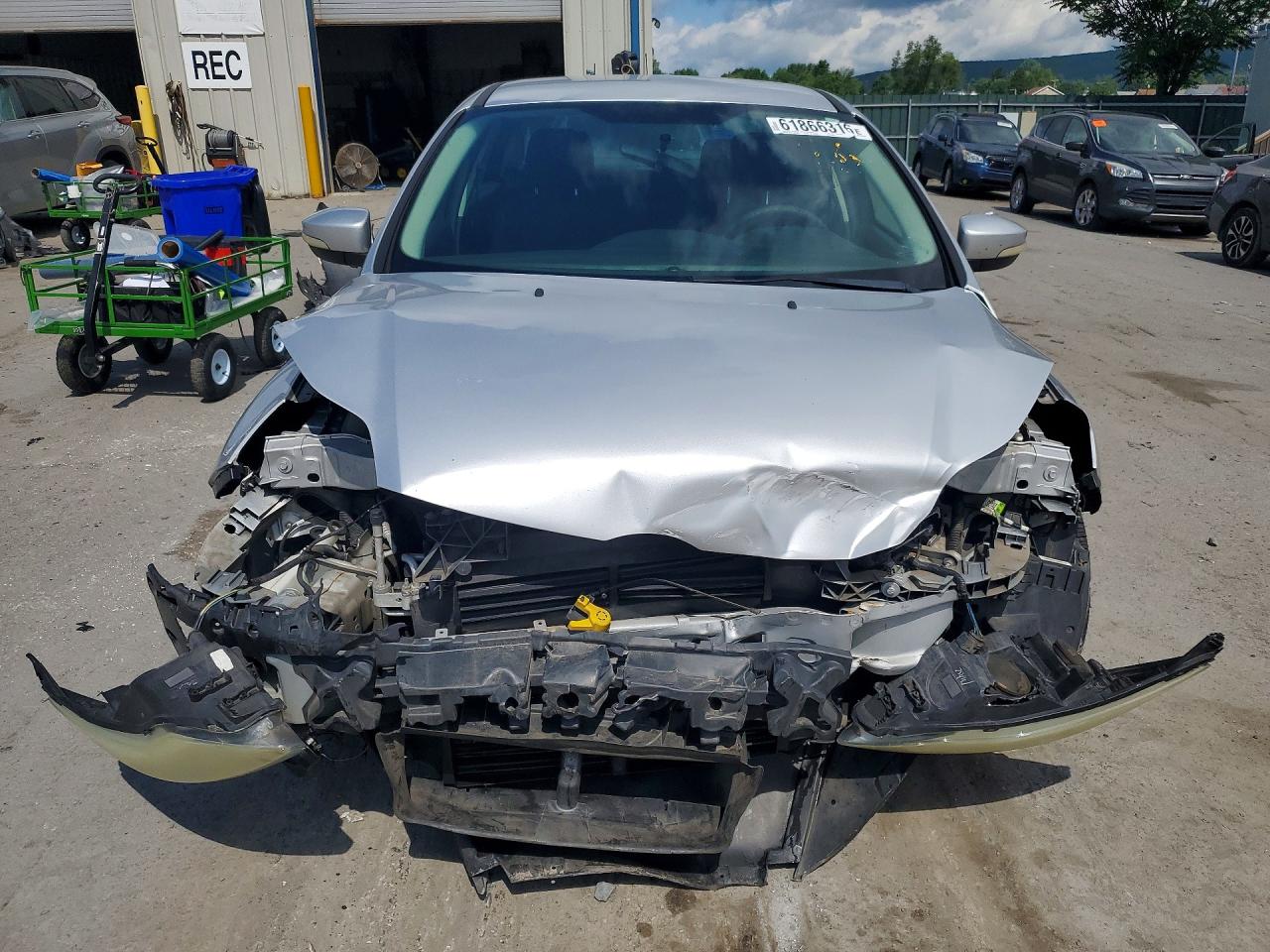 2014 Ford Focus Se Silver vin: 1FADP3F28EL393135