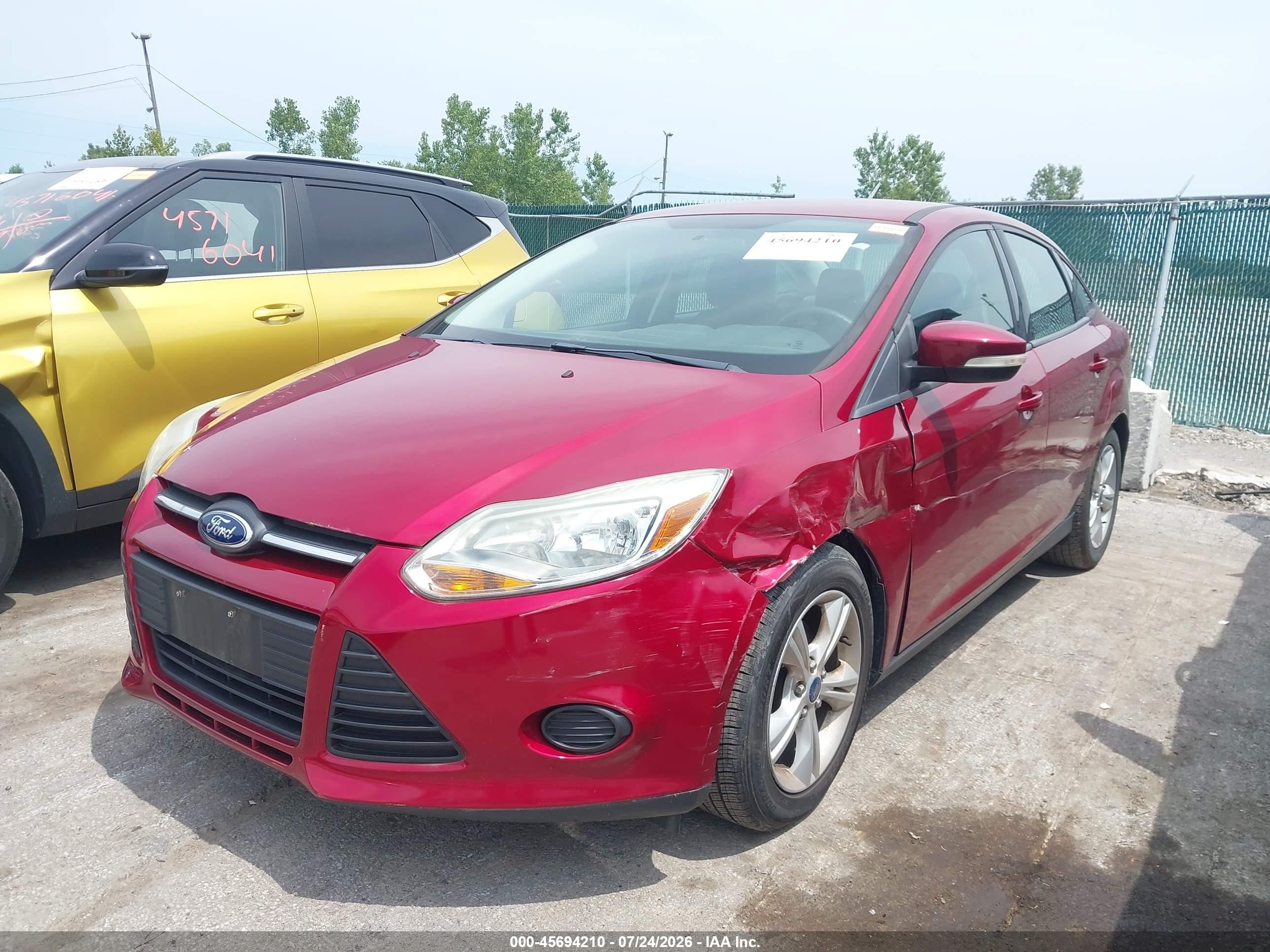 2014 Ford Focus Se Red vin: 1FADP3F28EL401878