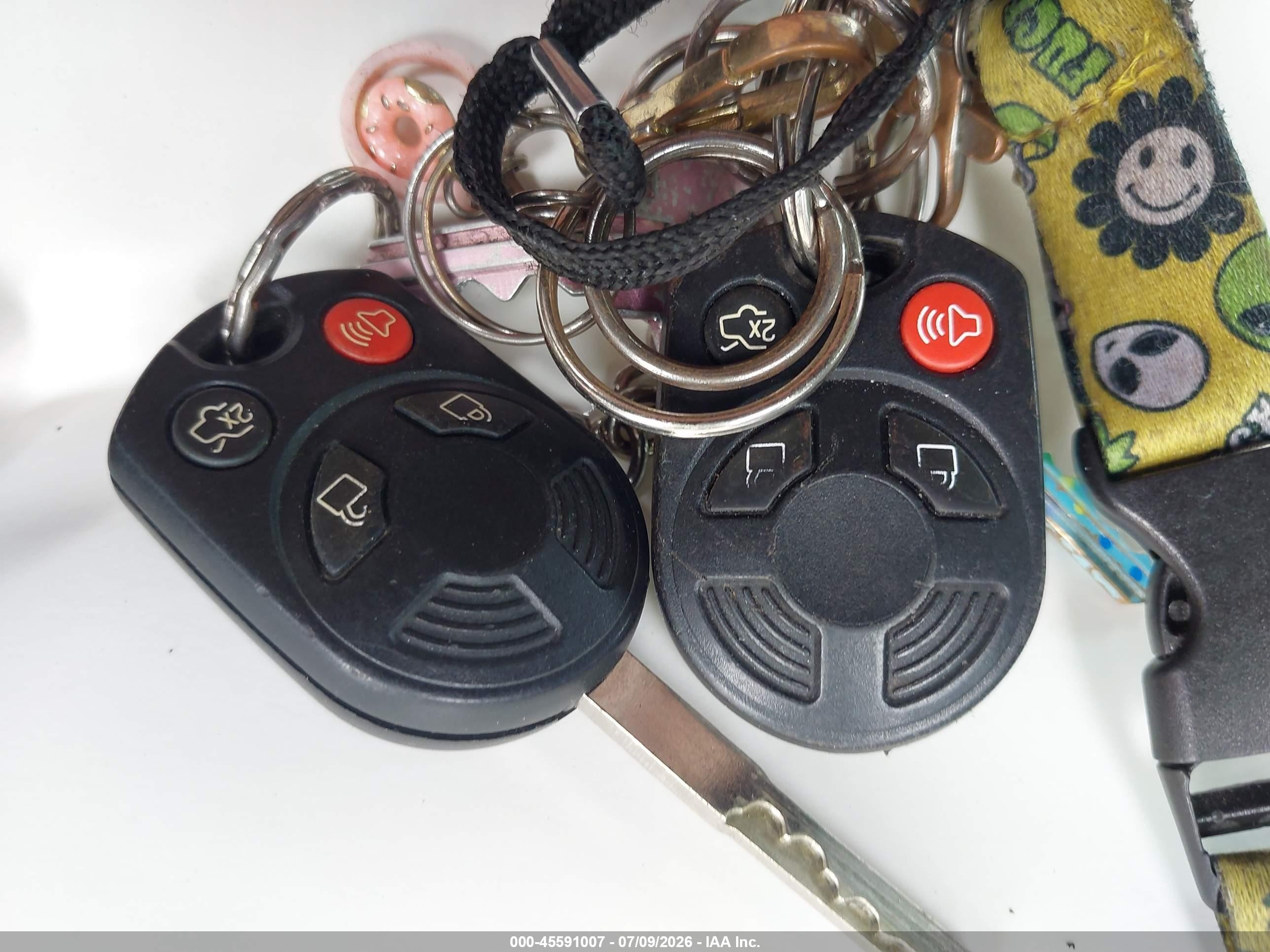 2014 Ford Focus Se Серебряный vin: 1FADP3F28EL402125