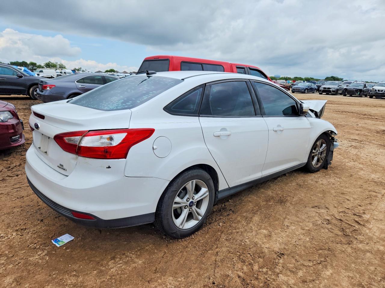 2014 Ford Focus Se White vin: 1FADP3F28EL413030
