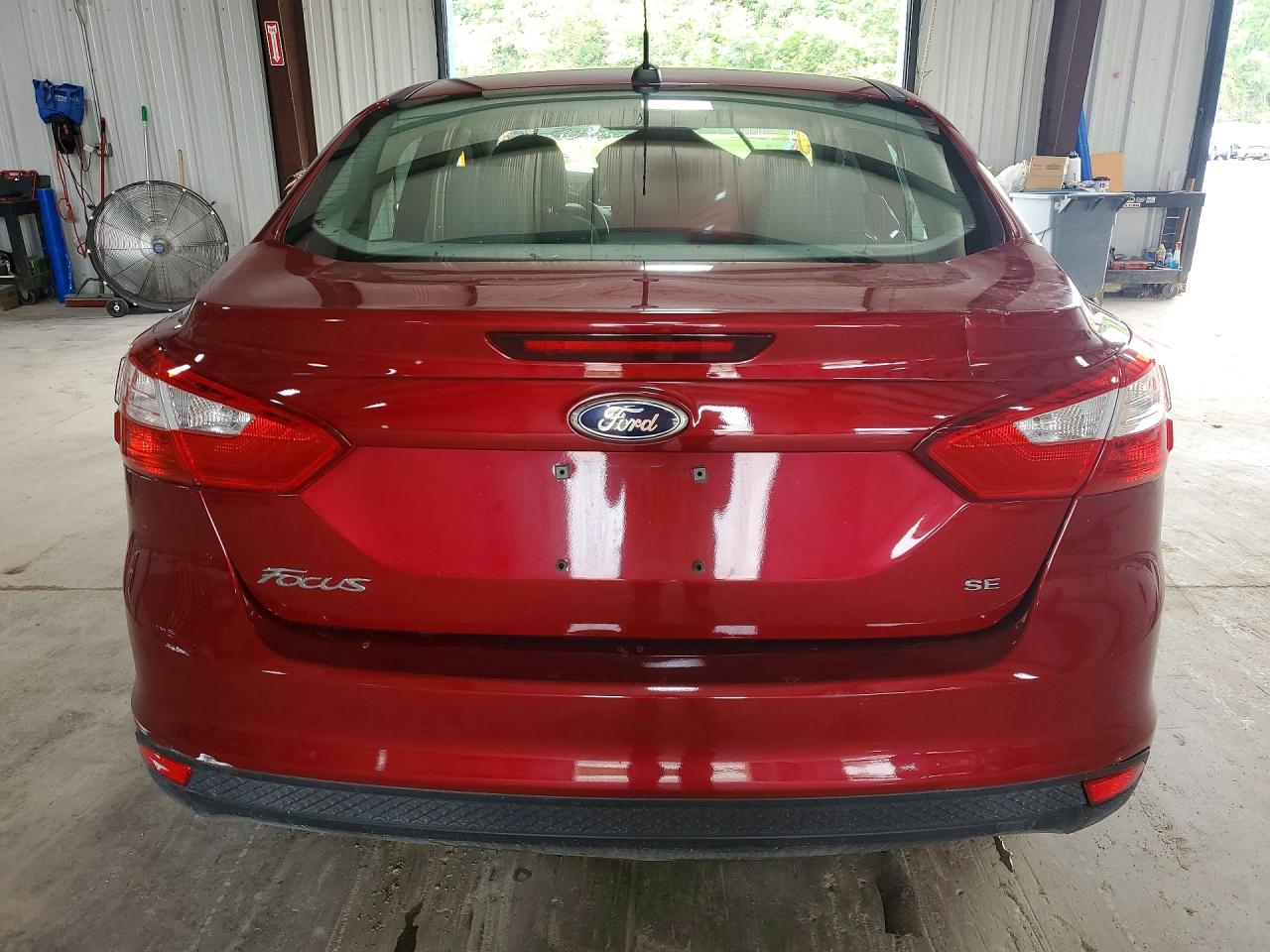 2014 Ford Focus Se Red vin: 1FADP3F28EL435173