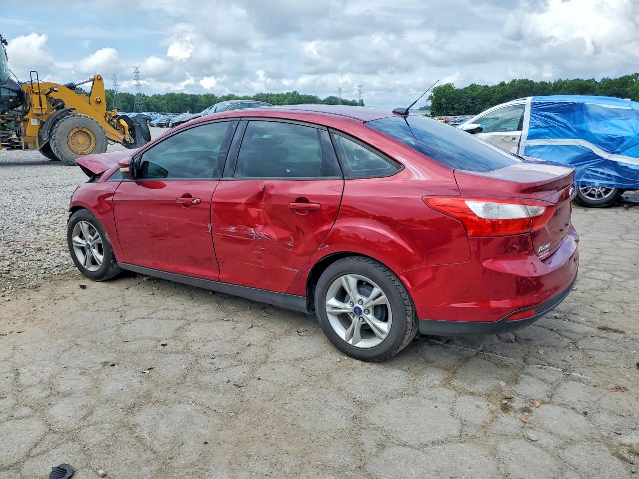 2014 Ford Focus Se Red vin: 1FADP3F28EL448182
