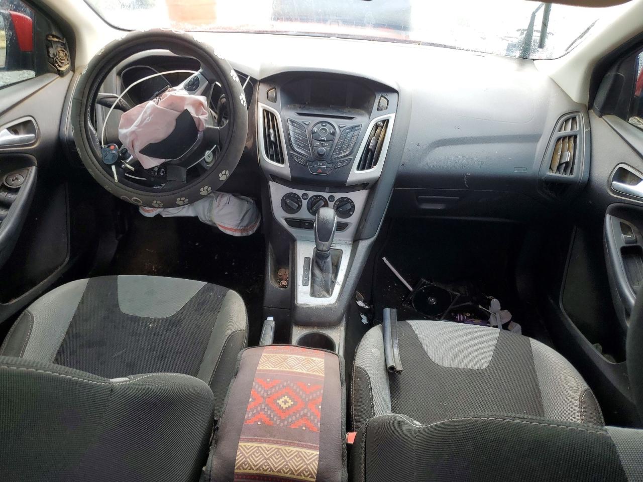 2014 Ford Focus Se Red vin: 1FADP3F28EL448697