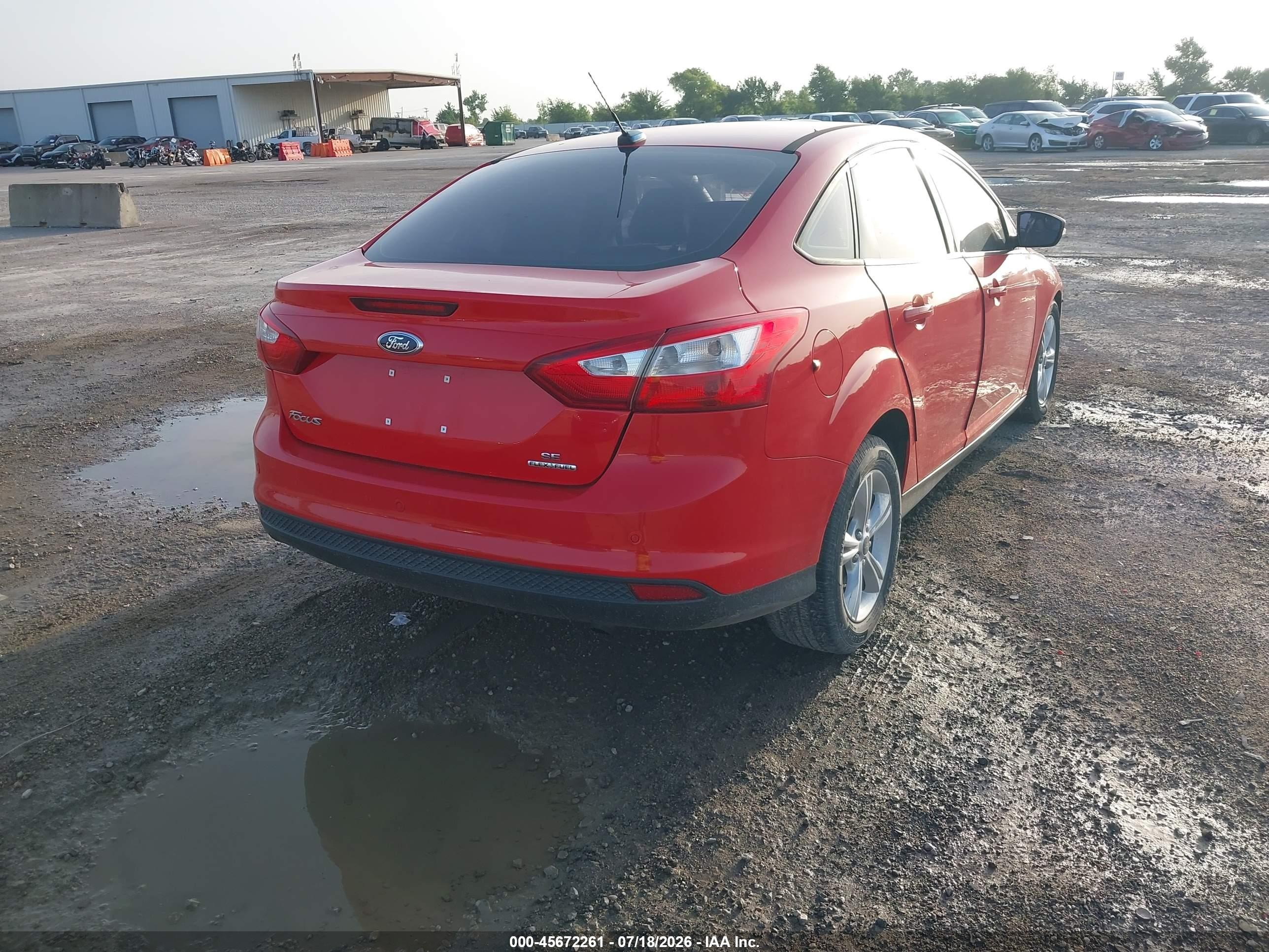 2014 Ford Focus Se Red vin: 1FADP3F28EL452457
