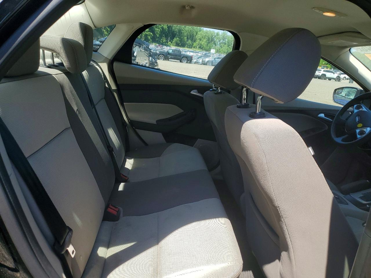 2014 Ford Focus Se Black vin: 1FADP3F28EL457318