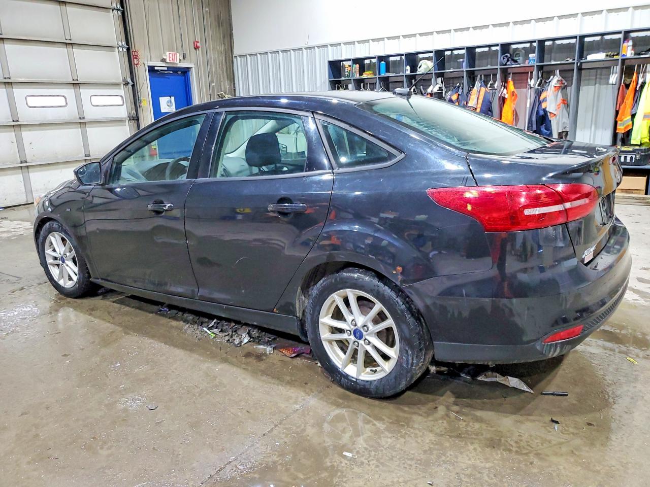 2015 Ford Focus Se Black vin: 1FADP3F28FL212990