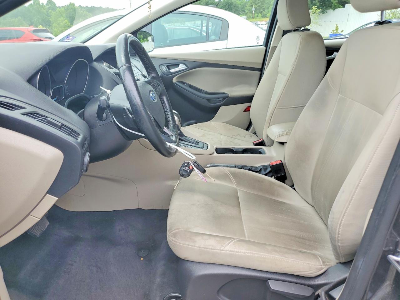 2015 Ford Focus Se Gray vin: 1FADP3F28FL214643