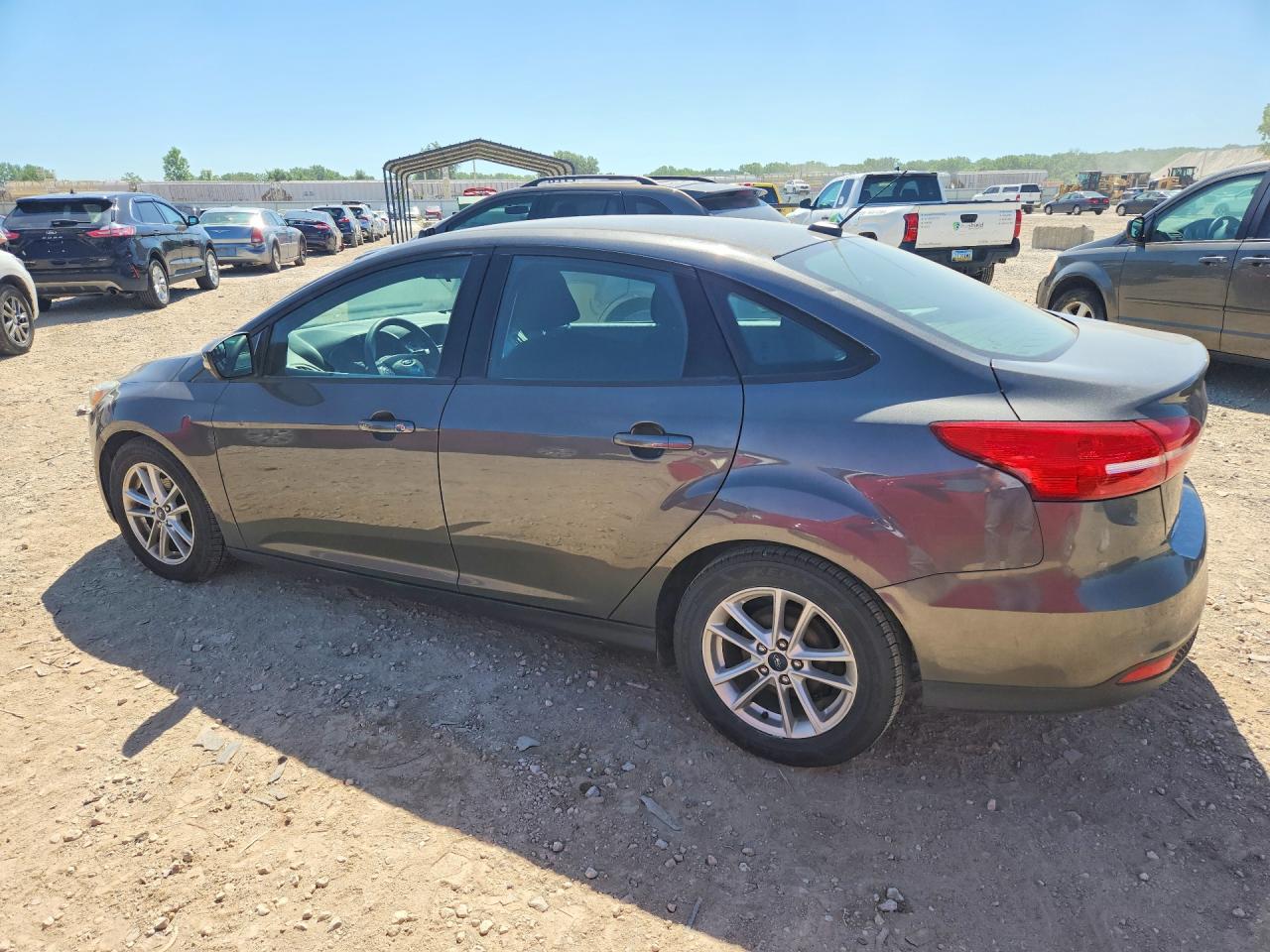 2015 Ford Focus Se Gray vin: 1FADP3F28FL231328