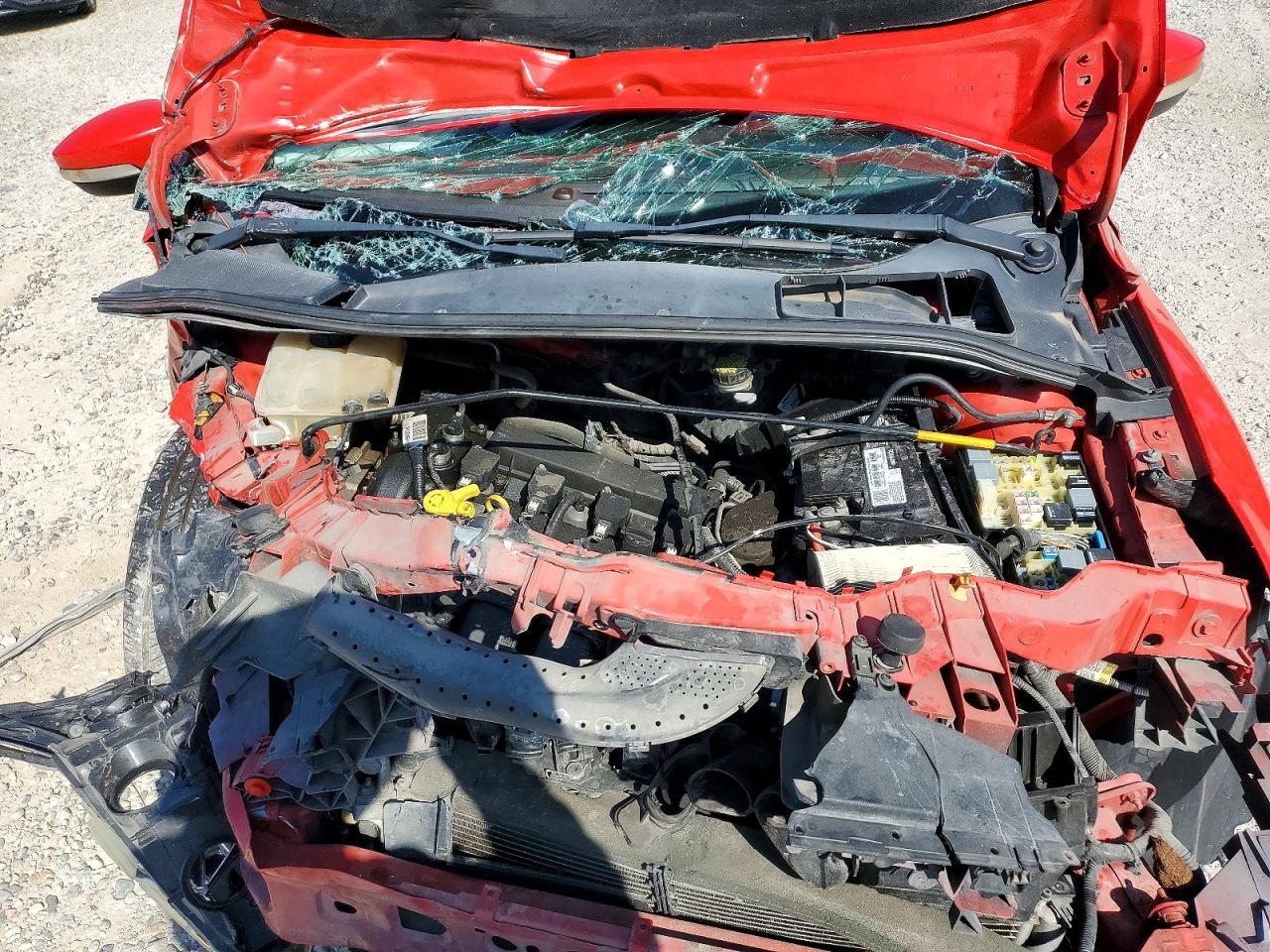 2015 Ford Focus Se Red vin: 1FADP3F28FL244936