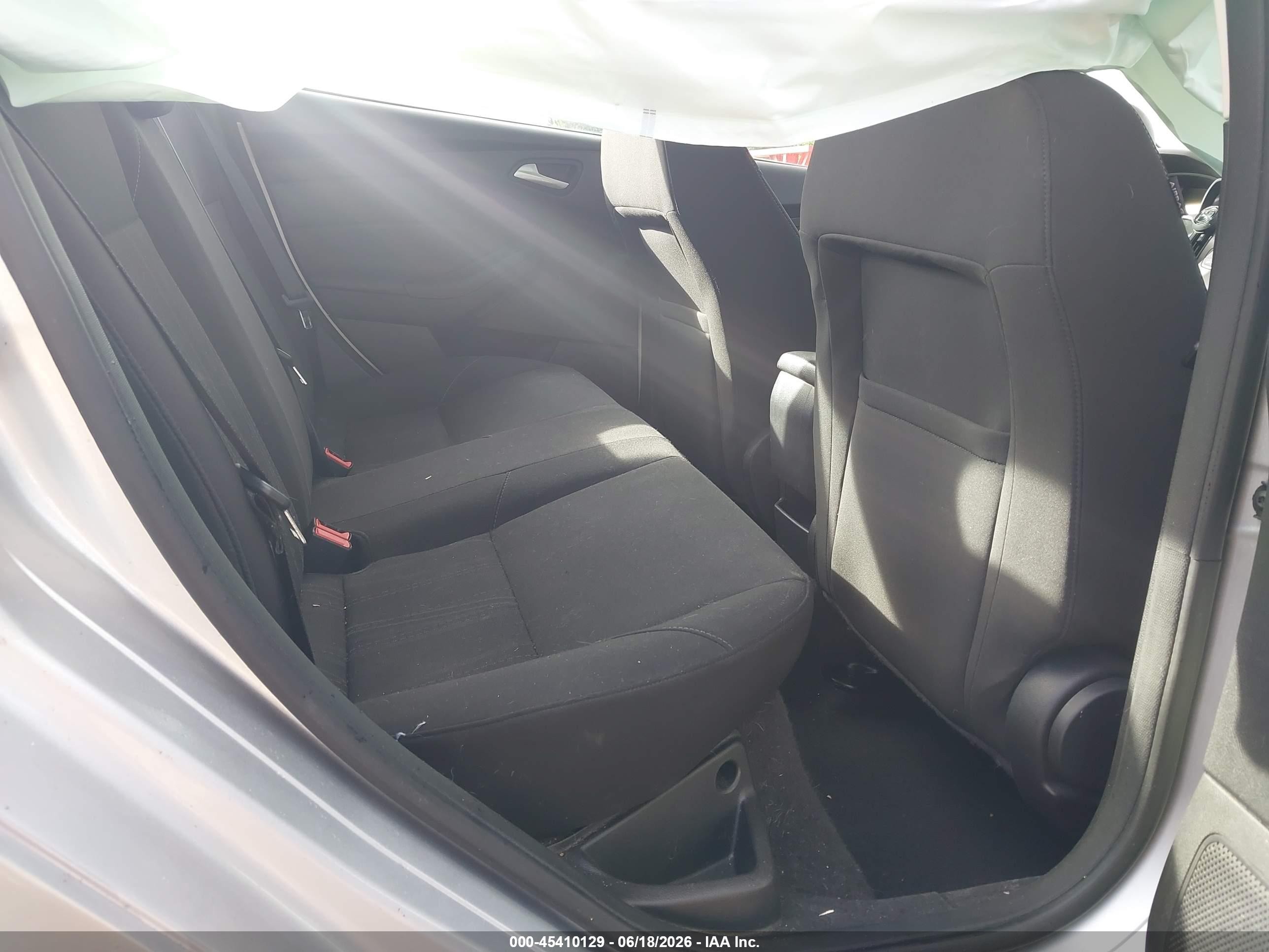 2015 Ford Focus Se Silver vin: 1FADP3F28FL254575