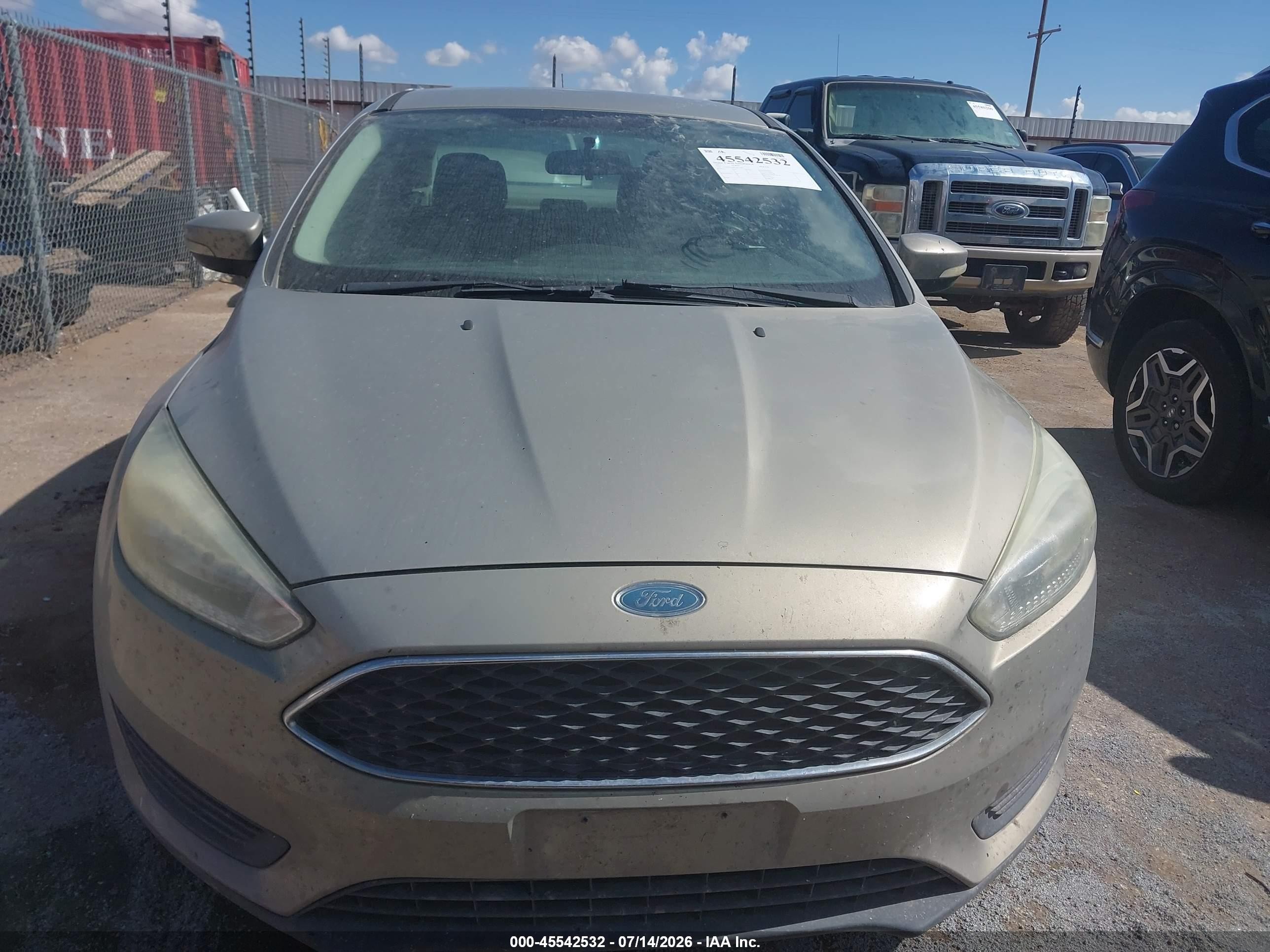 2015 Ford Focus Se Beige vin: 1FADP3F28FL261249