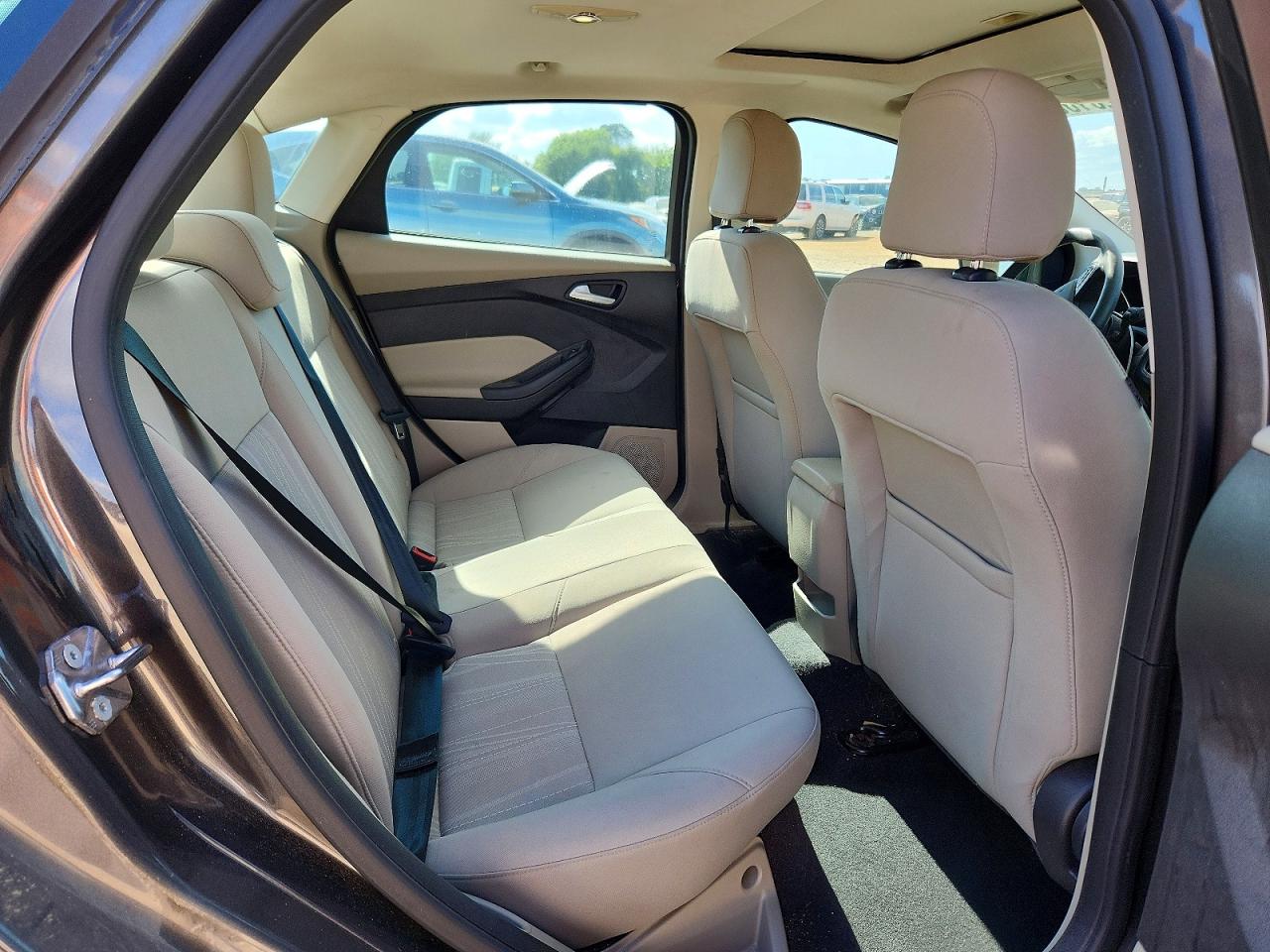 2015 Ford Focus Se Gray vin: 1FADP3F28FL285681