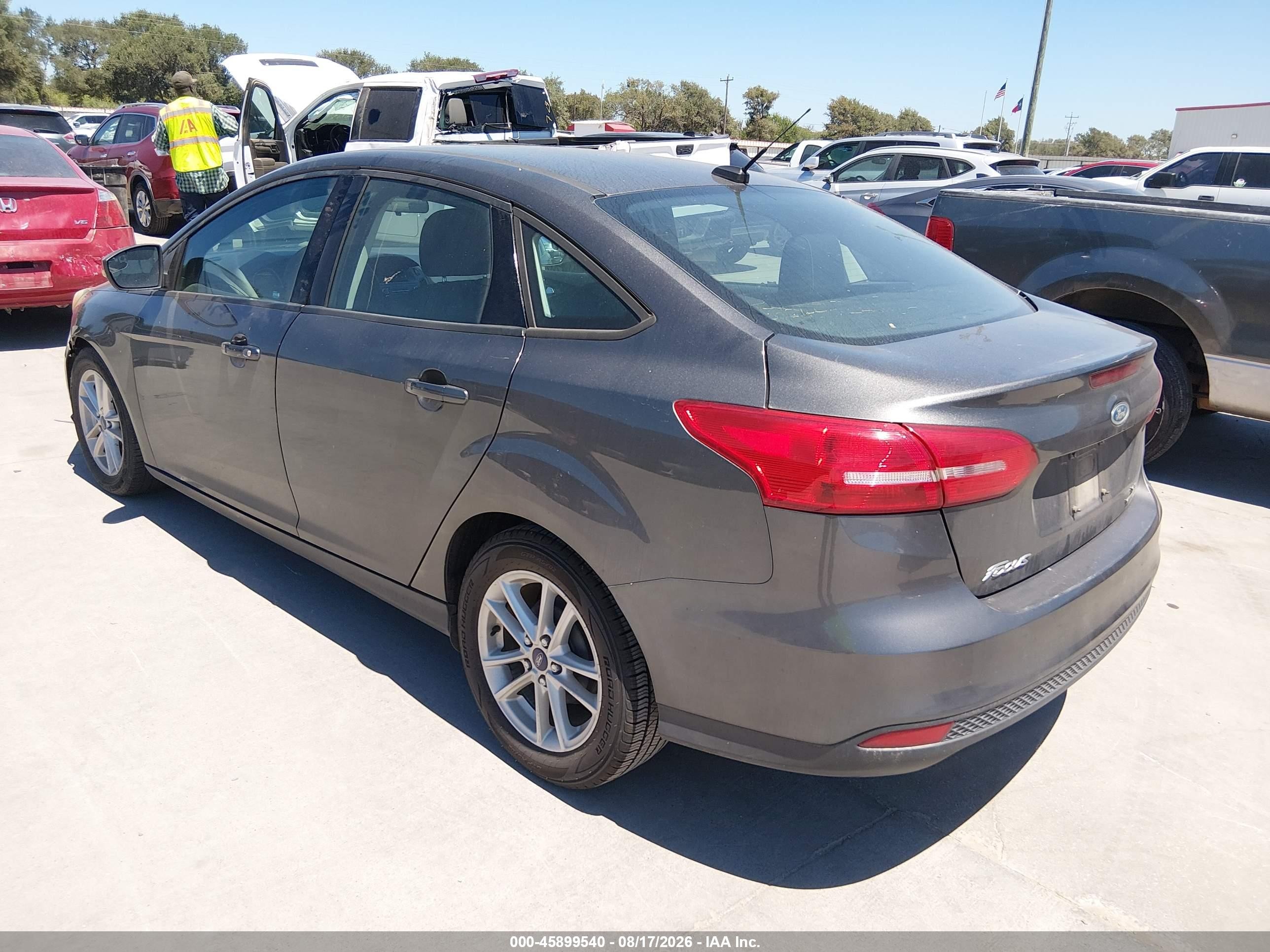 2015 Ford Focus Se Gray vin: 1FADP3F28FL293568