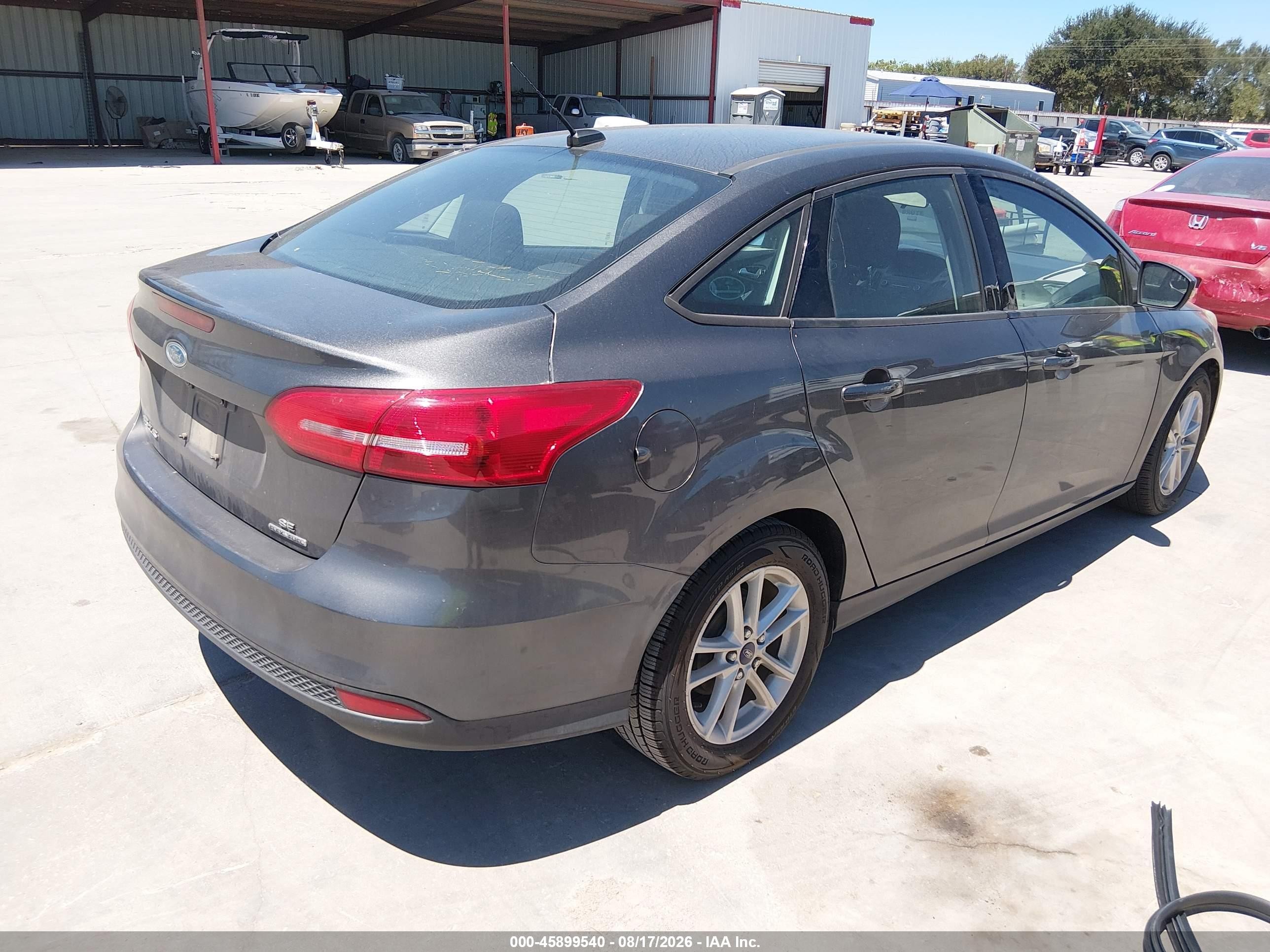 2015 Ford Focus Se Gray vin: 1FADP3F28FL293568