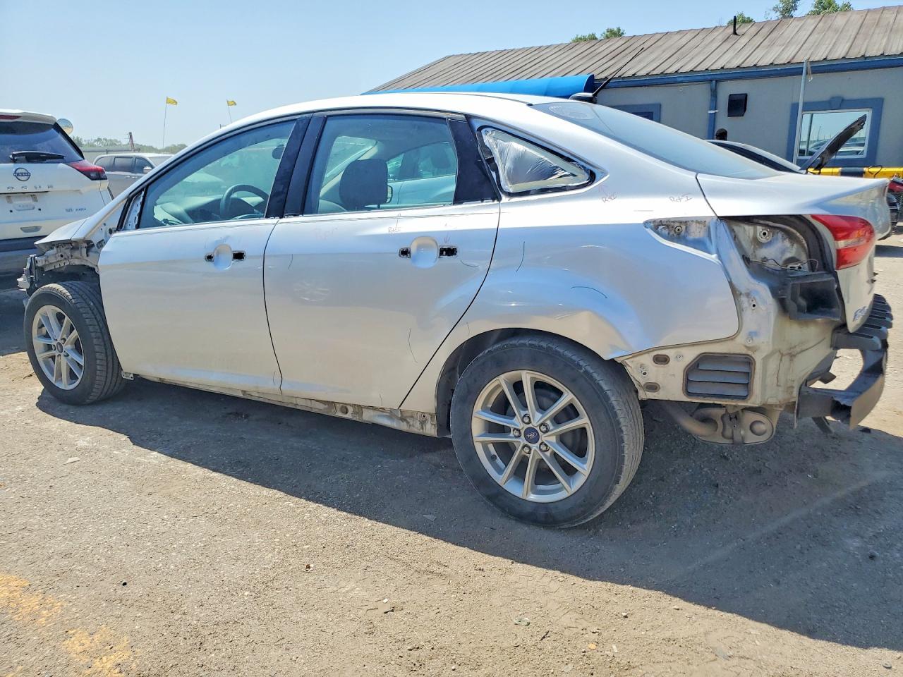 2015 Ford Focus Se Silver vin: 1FADP3F28FL304410