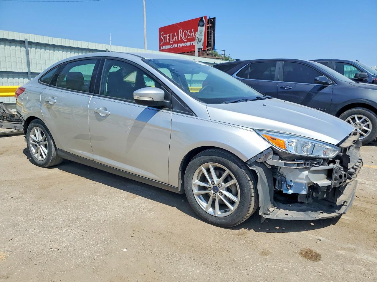 2015 Ford Focus Se Silver vin: 1FADP3F28FL304410