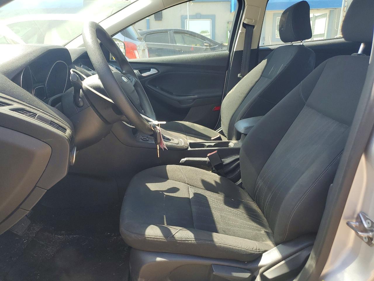 2015 Ford Focus Se Silver vin: 1FADP3F28FL304410