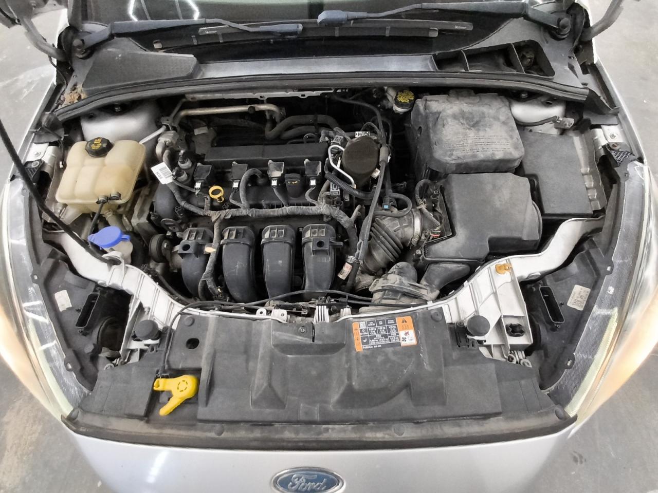 2015 Ford Focus Se Silver vin: 1FADP3F28FL318596 Damage: Valve Cover(S) Gasket, Leak, Repair Required