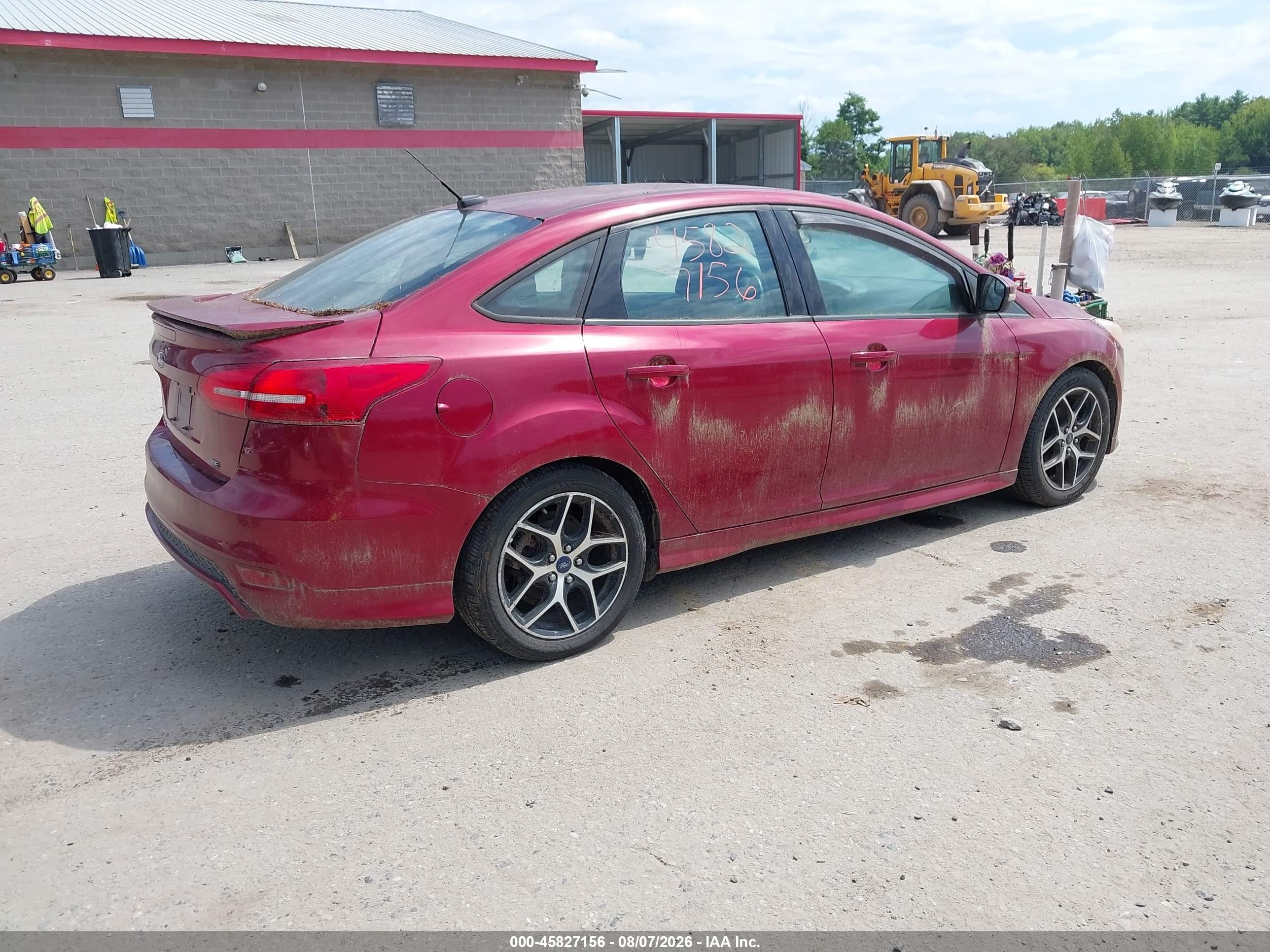2015 Ford Focus Se Red vin: 1FADP3F28FL321143