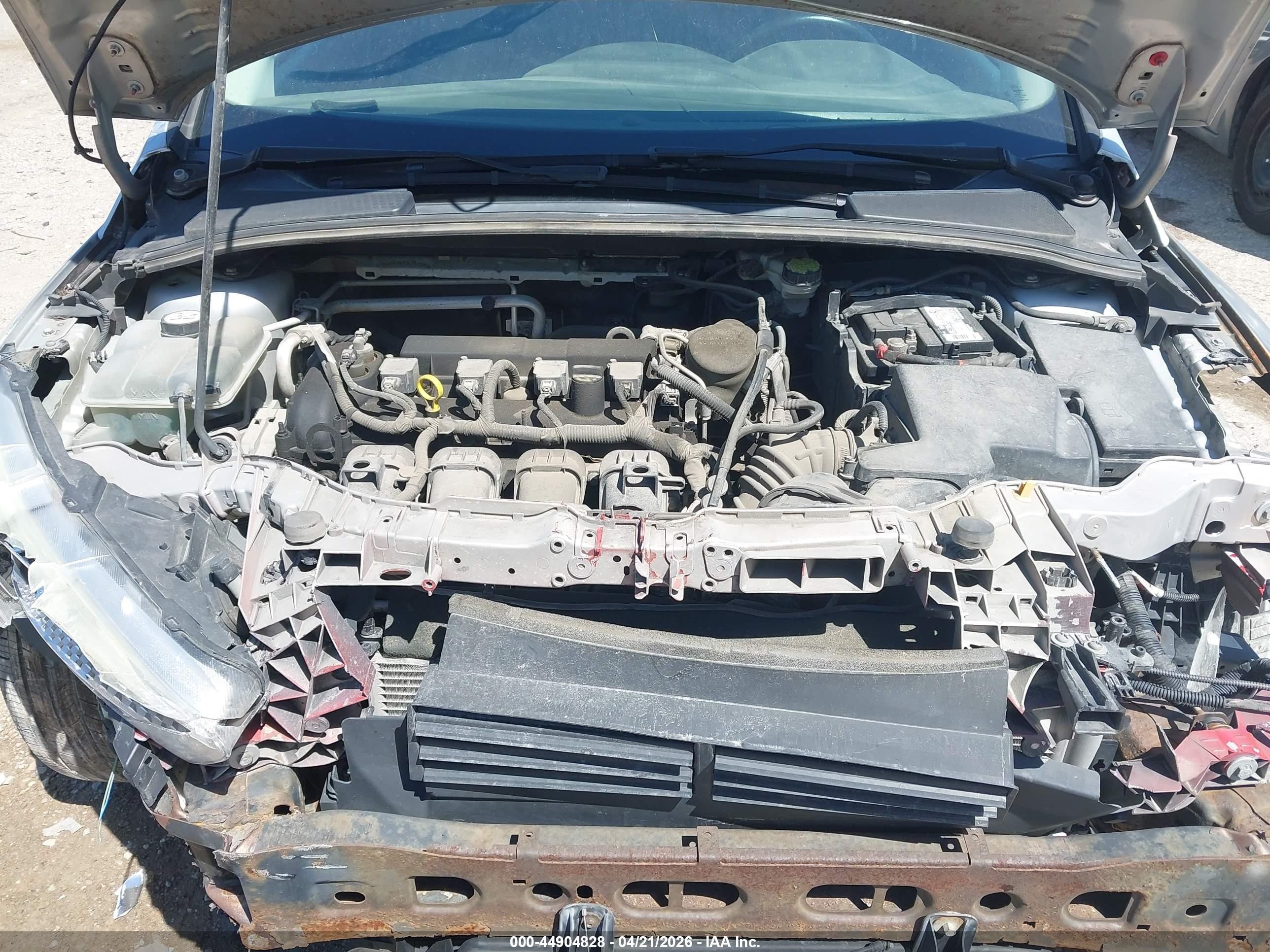 2015 Ford Focus Se Silver vin: 1FADP3F28FL334264