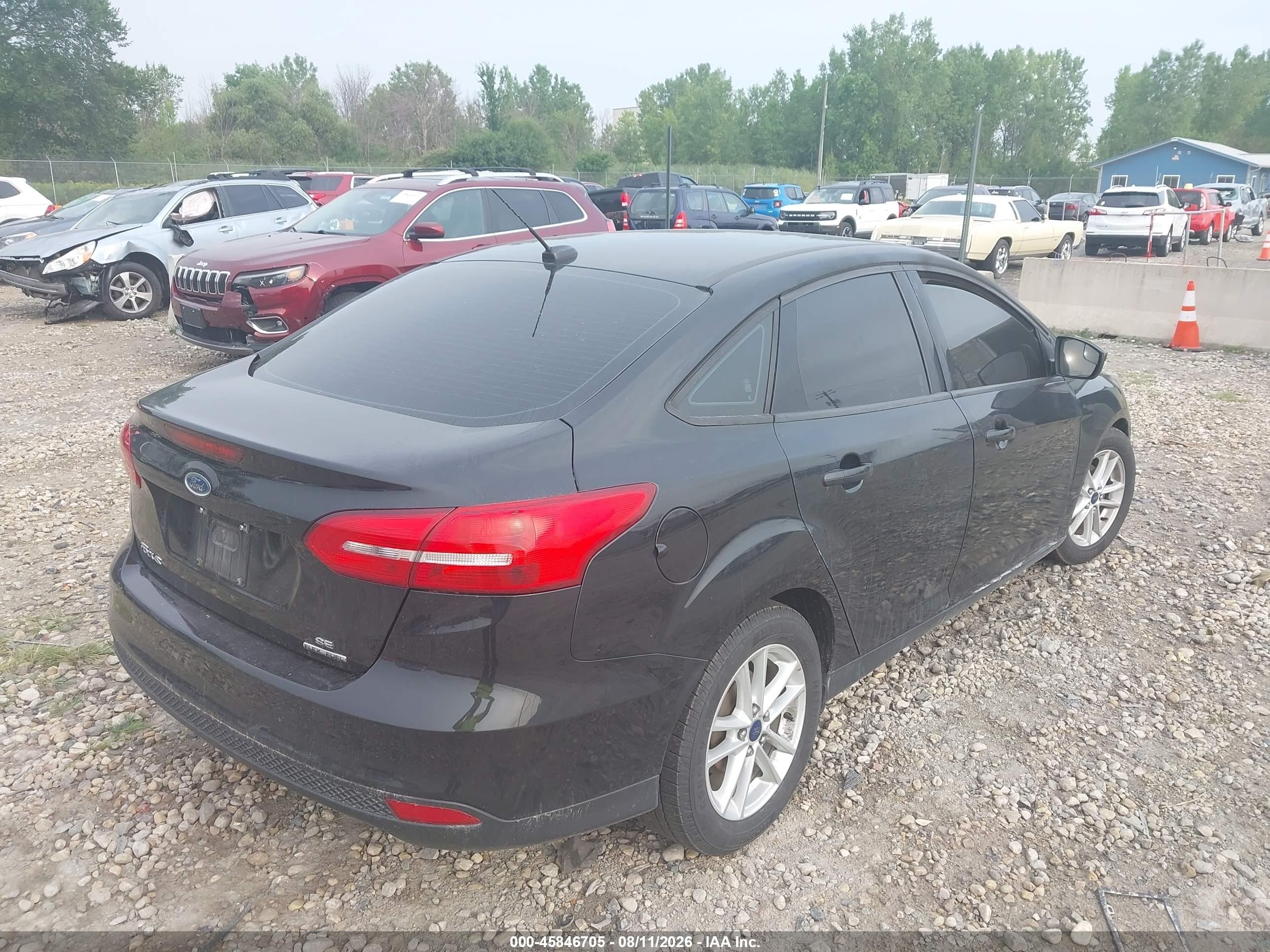 2015 Ford Focus Se Черный vin: 1FADP3F28FL340601