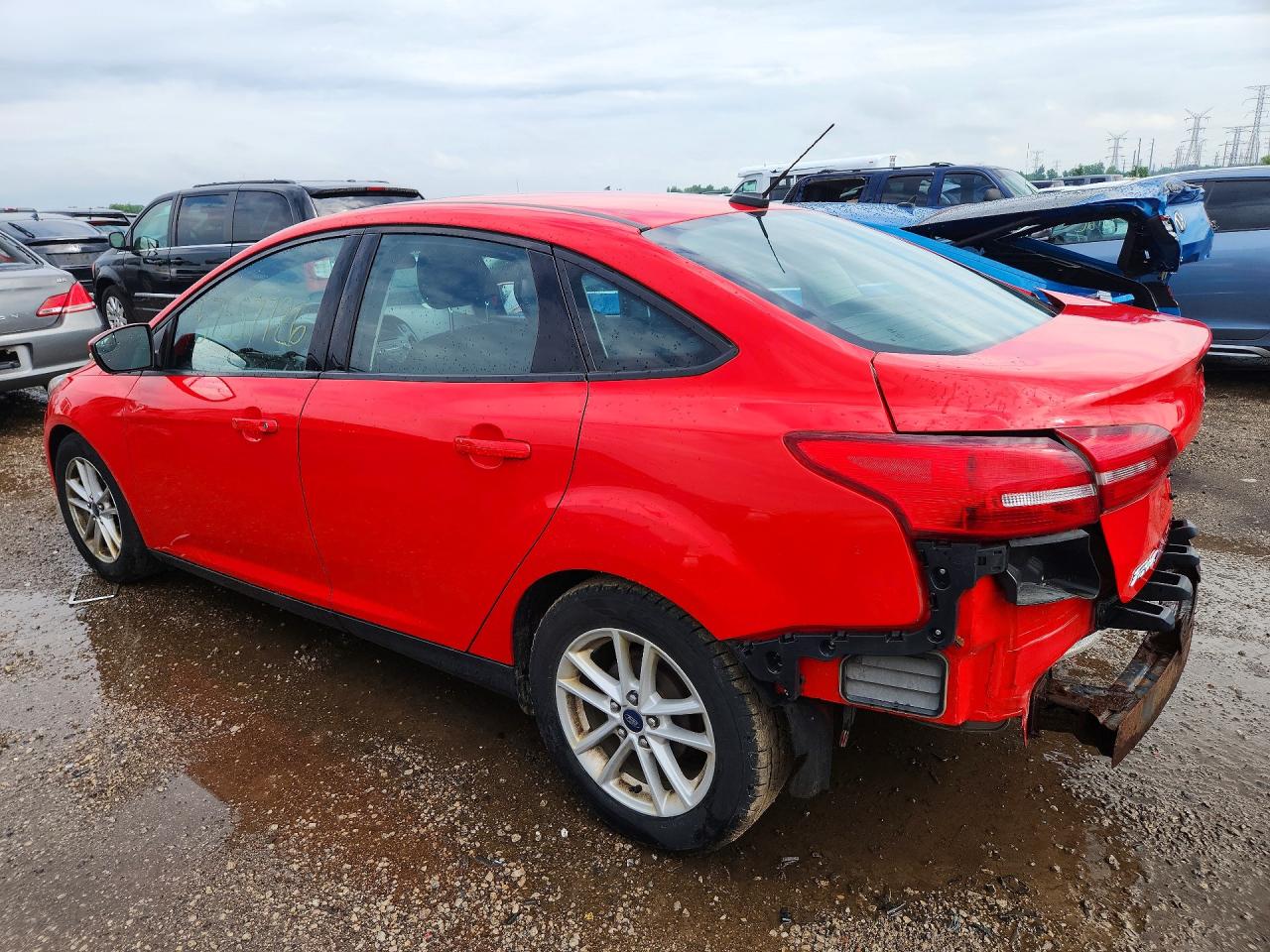2015 Ford Focus Se Красный vin: 1FADP3F28FL342414