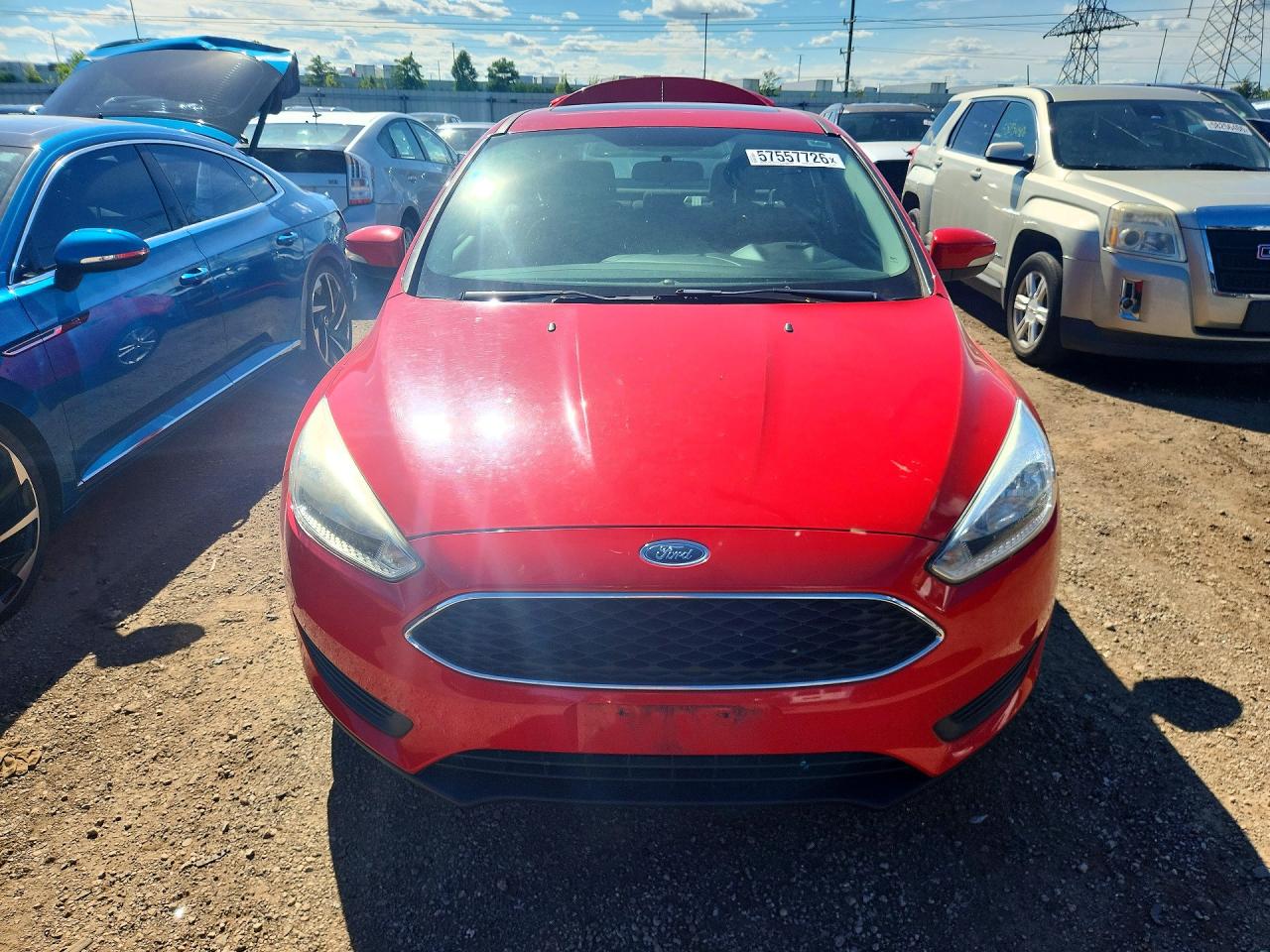 2015 Ford Focus Se Красный vin: 1FADP3F28FL342414