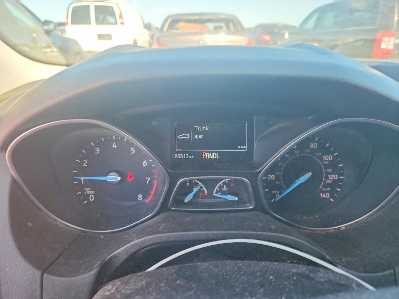 2015 Ford Focus Se Красный vin: 1FADP3F28FL342414