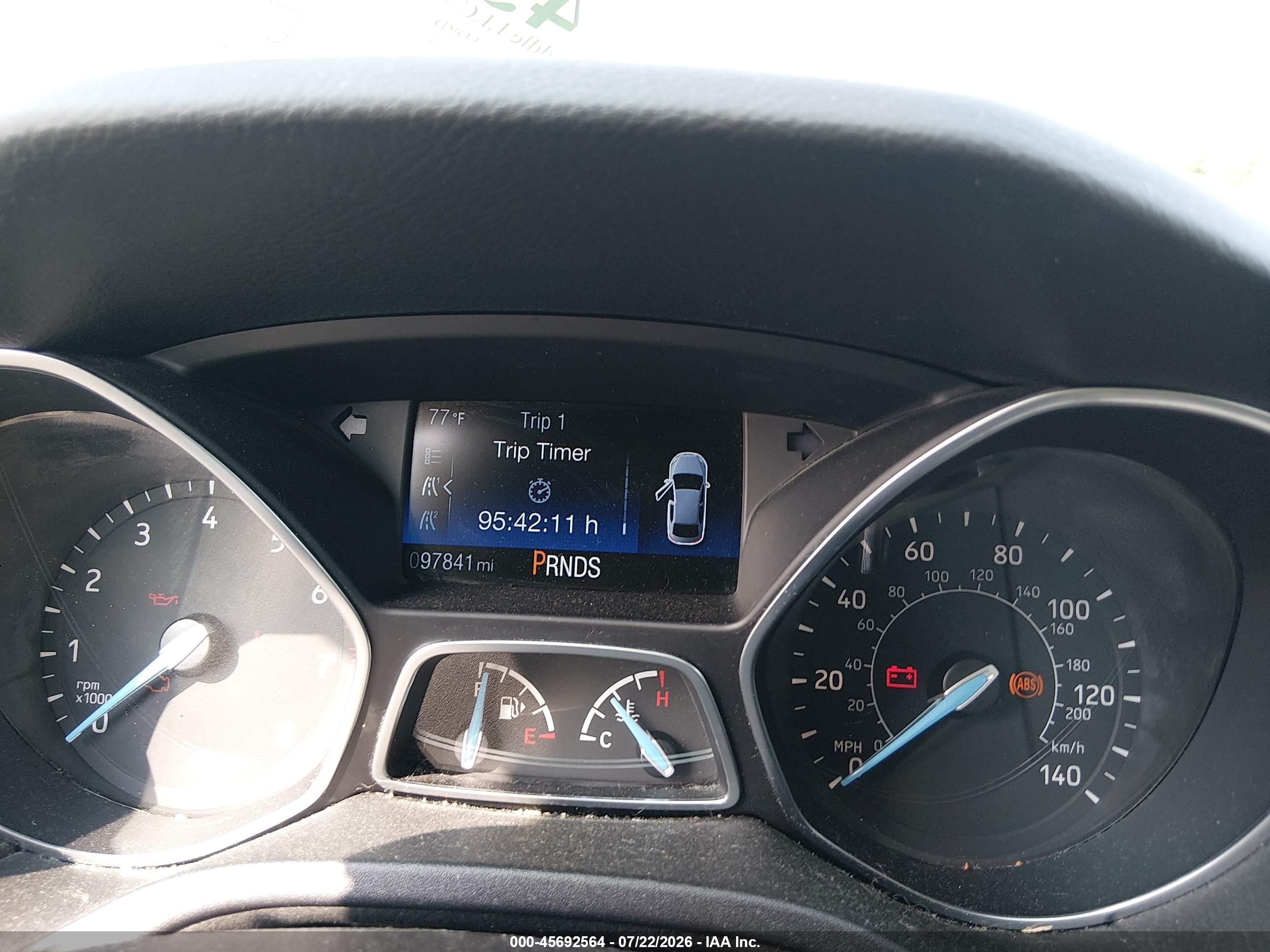 2015 Ford Focus Se Серебряный vin: 1FADP3F28FL344731