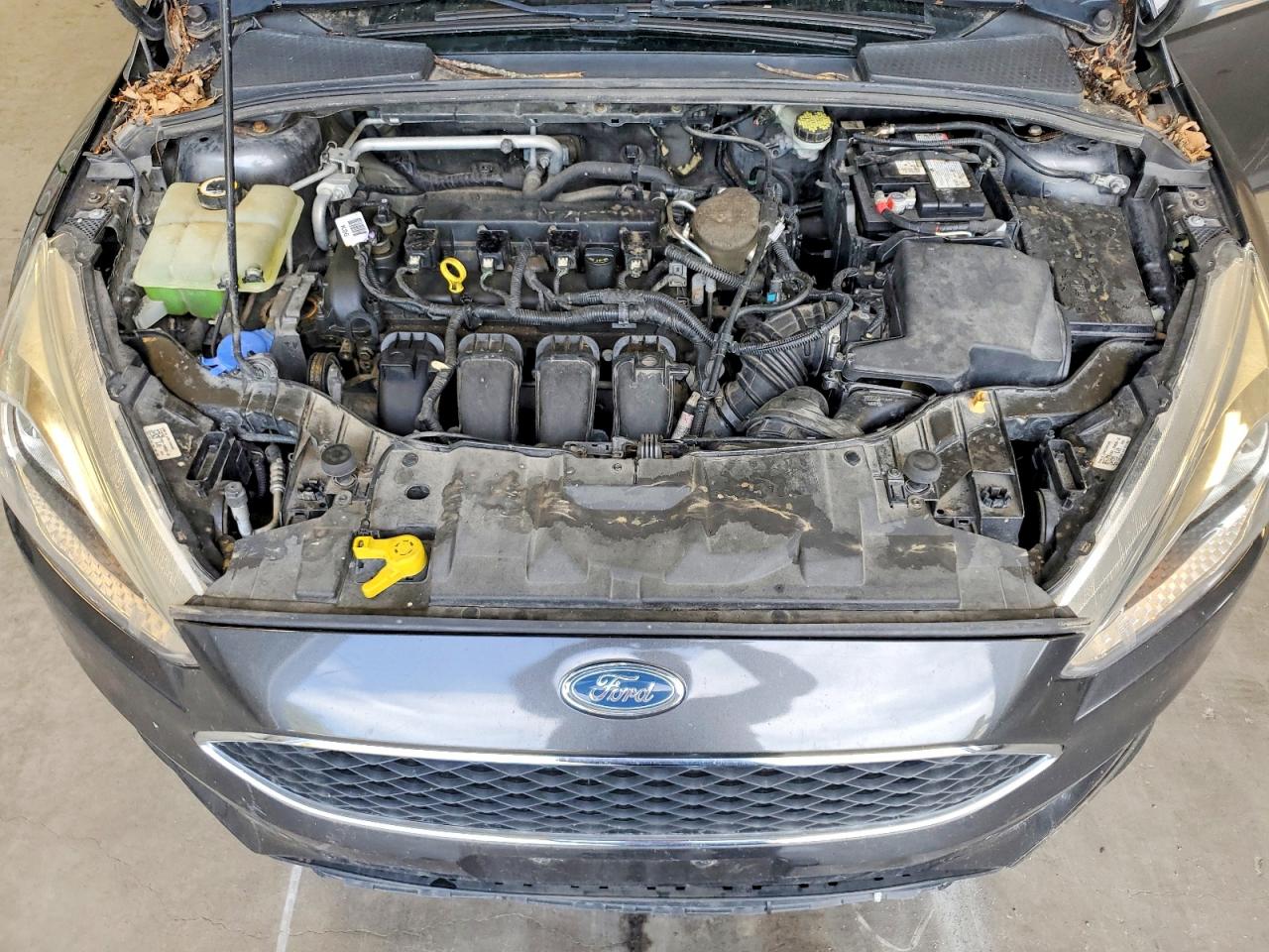 2015 Ford Focus Se Gray vin: 1FADP3F28FL373047
