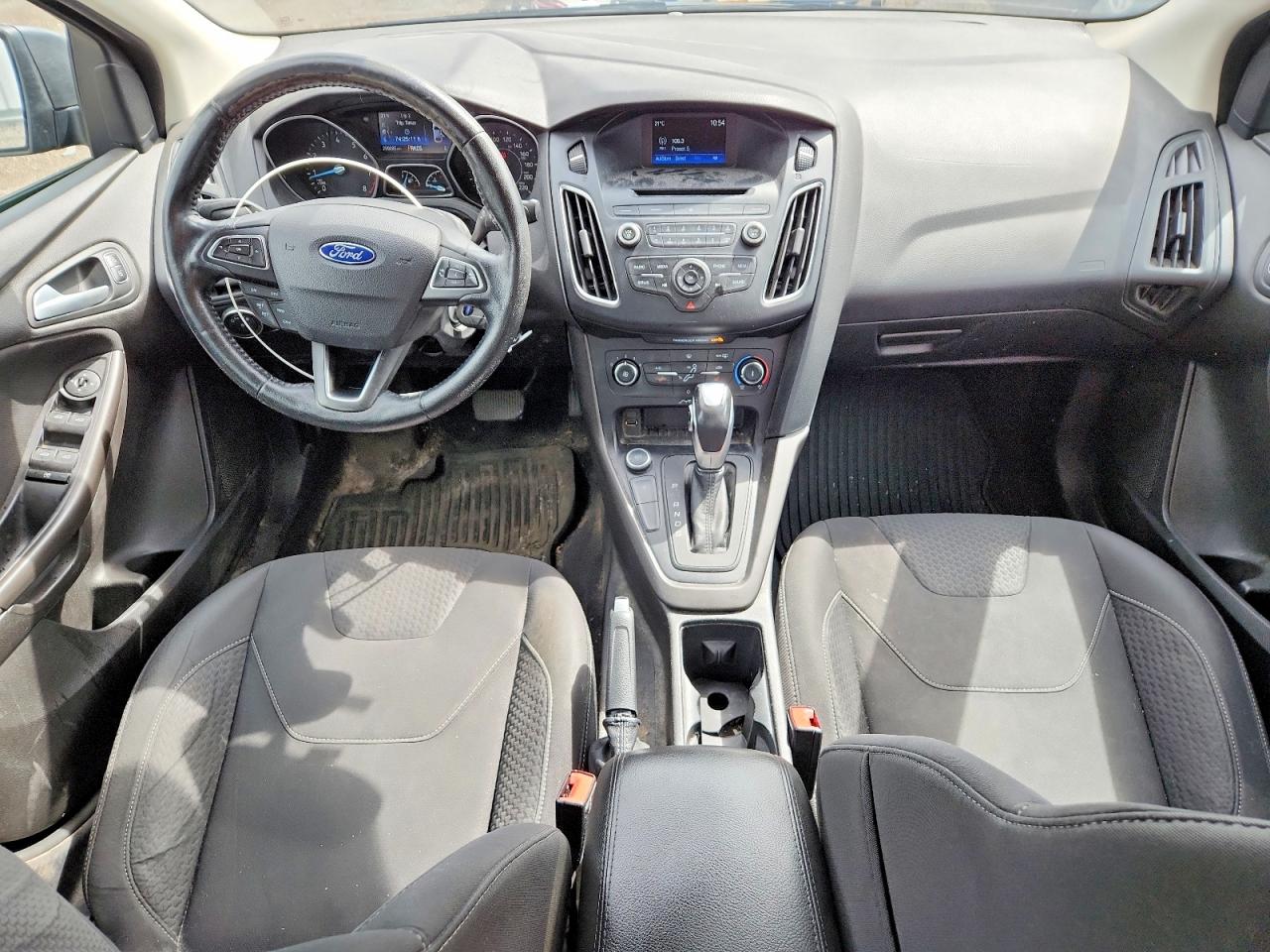 2015 Ford Focus Se Серый vin: 1FADP3F28FL377311