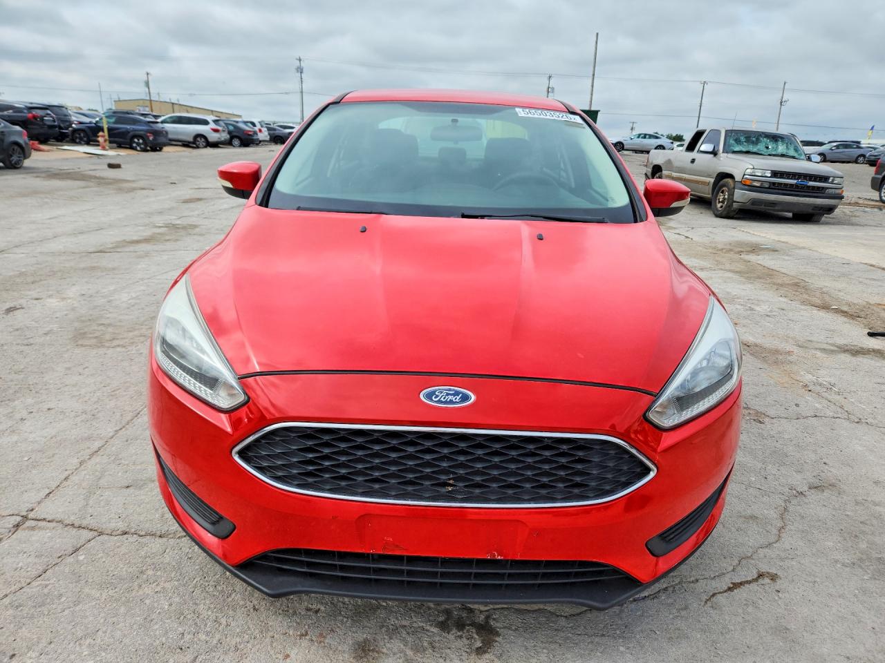 2017 Ford Focus Se Red vin: 1FADP3F28HL207999