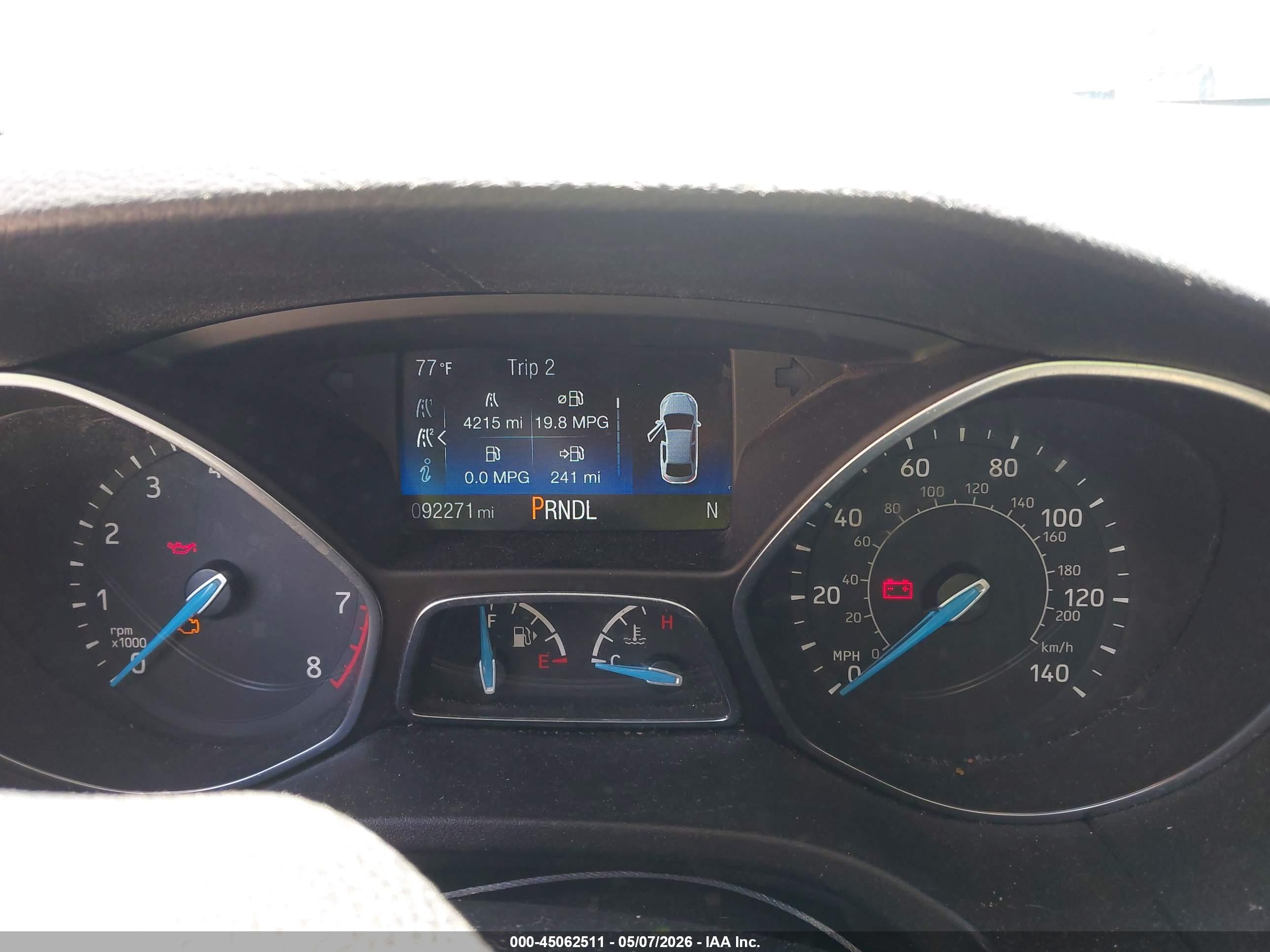 2017 Ford Focus Se Gray vin: 1FADP3F28HL298918