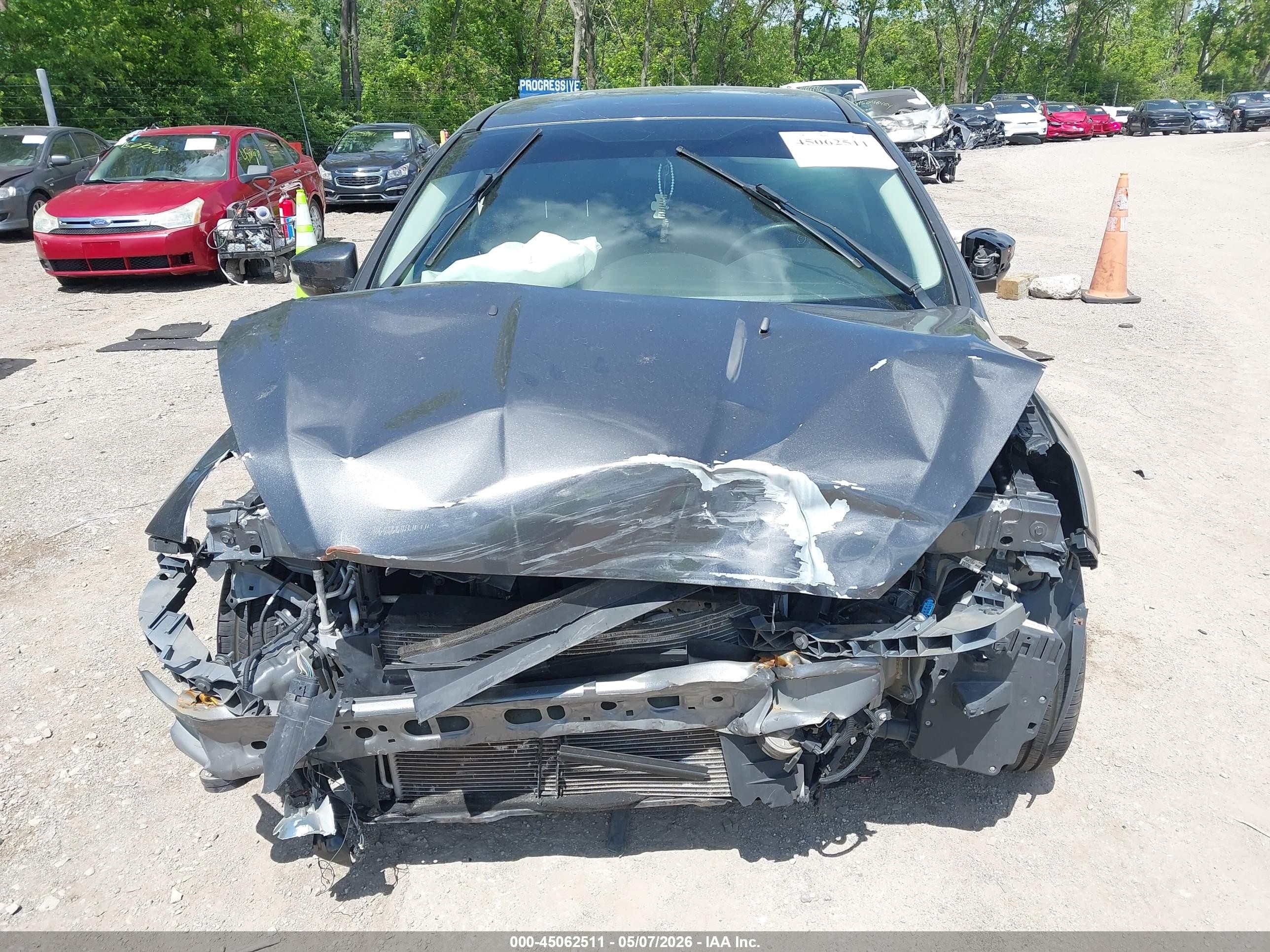 2017 Ford Focus Se Gray vin: 1FADP3F28HL298918
