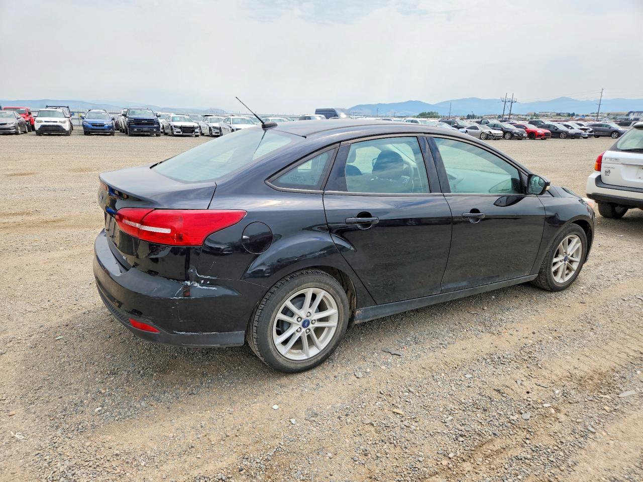 2017 Ford Focus Se Black vin: 1FADP3F28HL300635