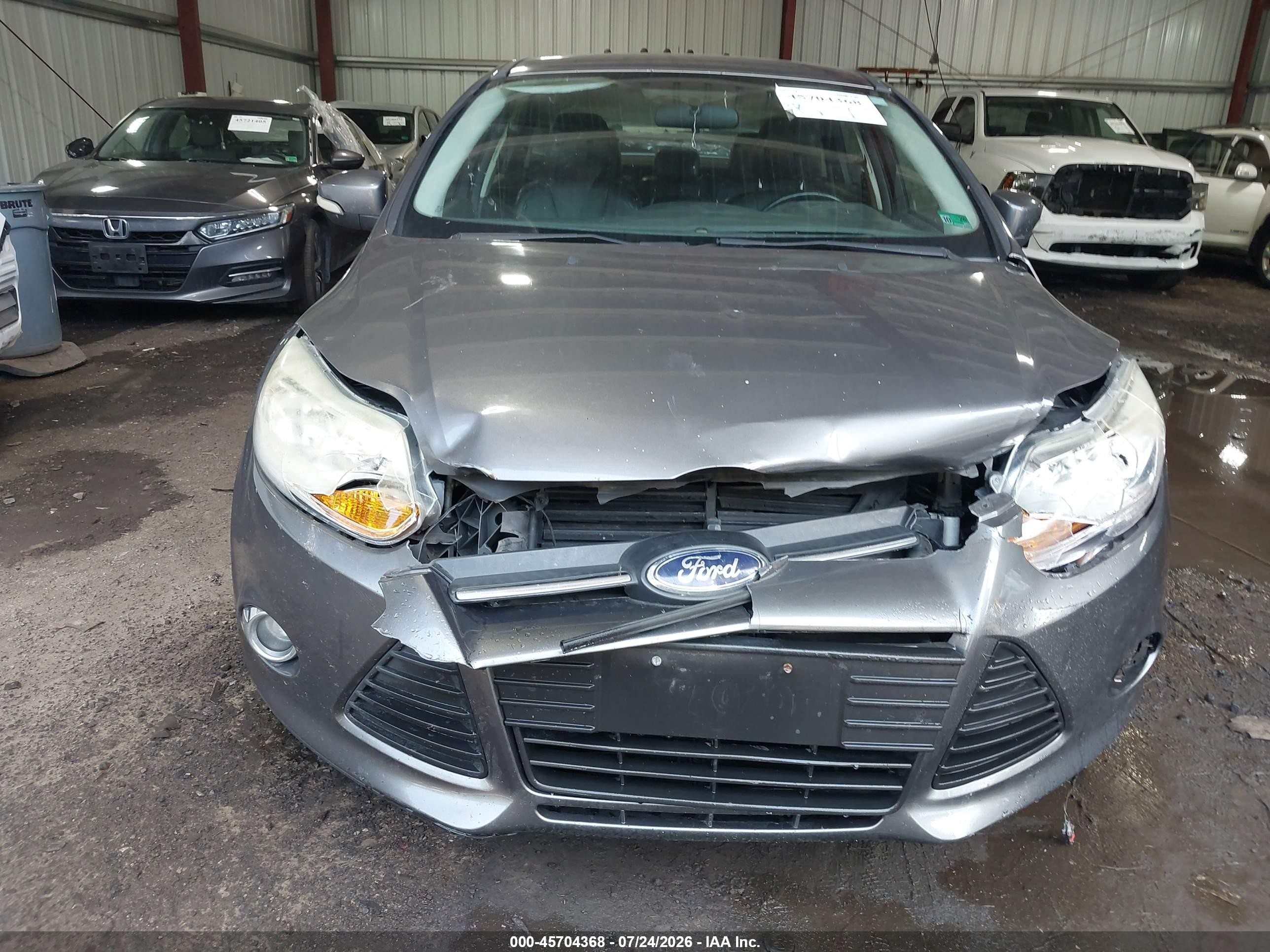 2013 Ford Focus Se Gray vin: 1FADP3F29DL104875