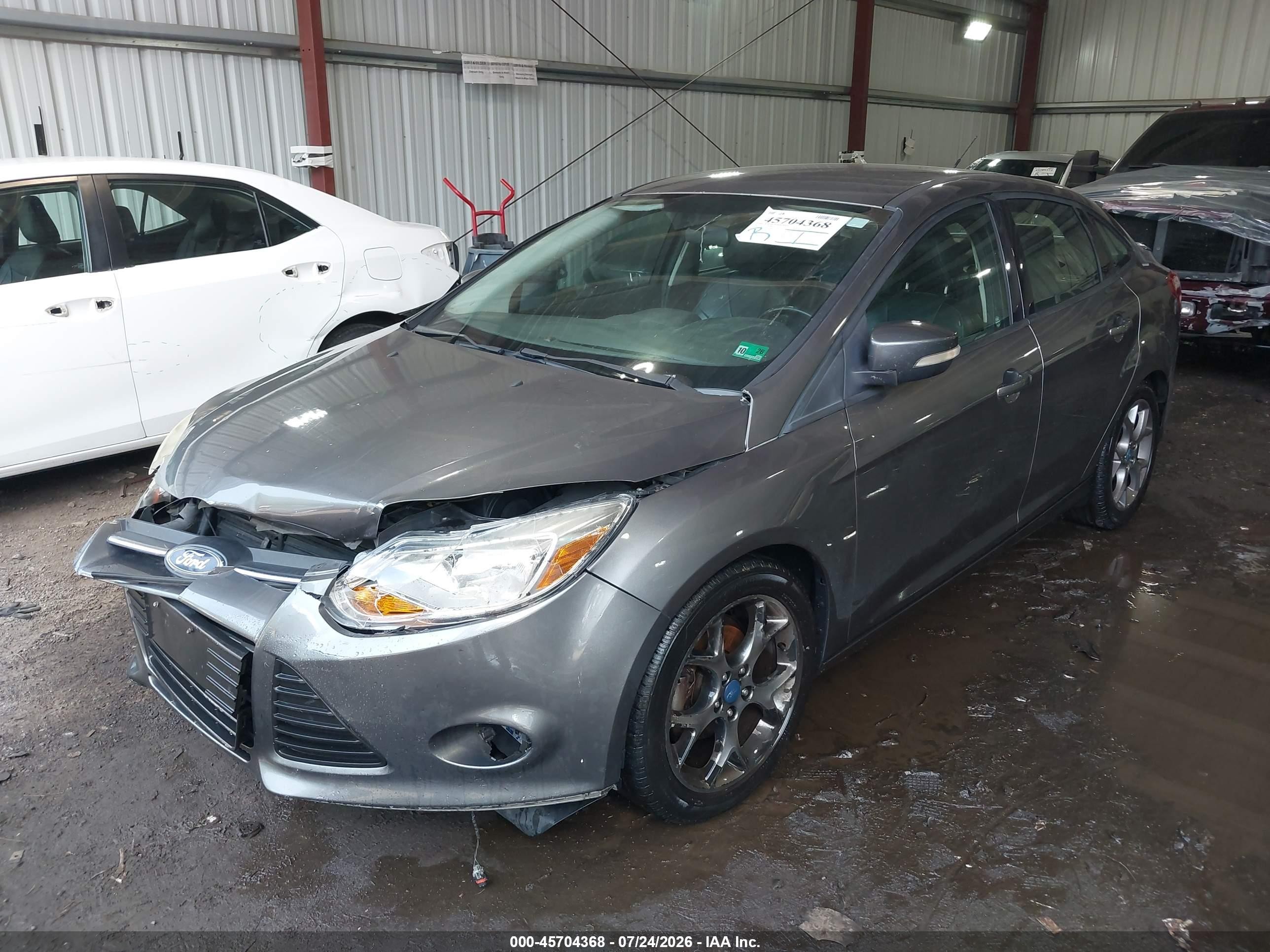 2013 Ford Focus Se Gray vin: 1FADP3F29DL104875