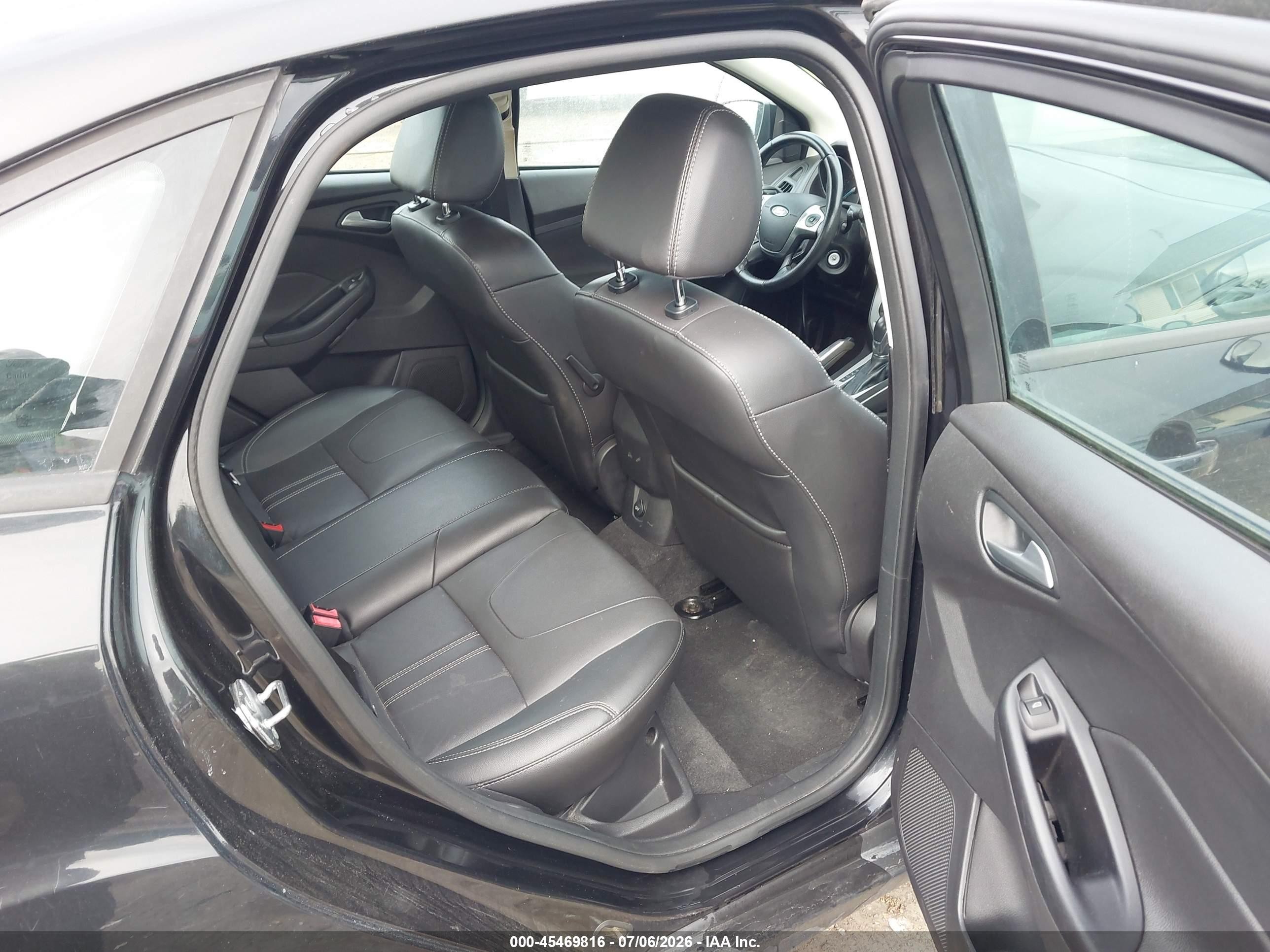 2013 Ford Focus Se Black vin: 1FADP3F29DL121188