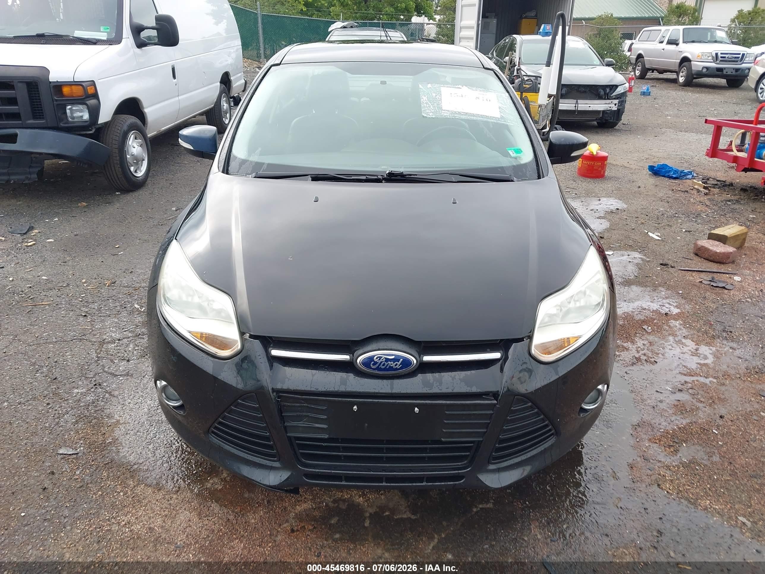 2013 Ford Focus Se Black vin: 1FADP3F29DL121188