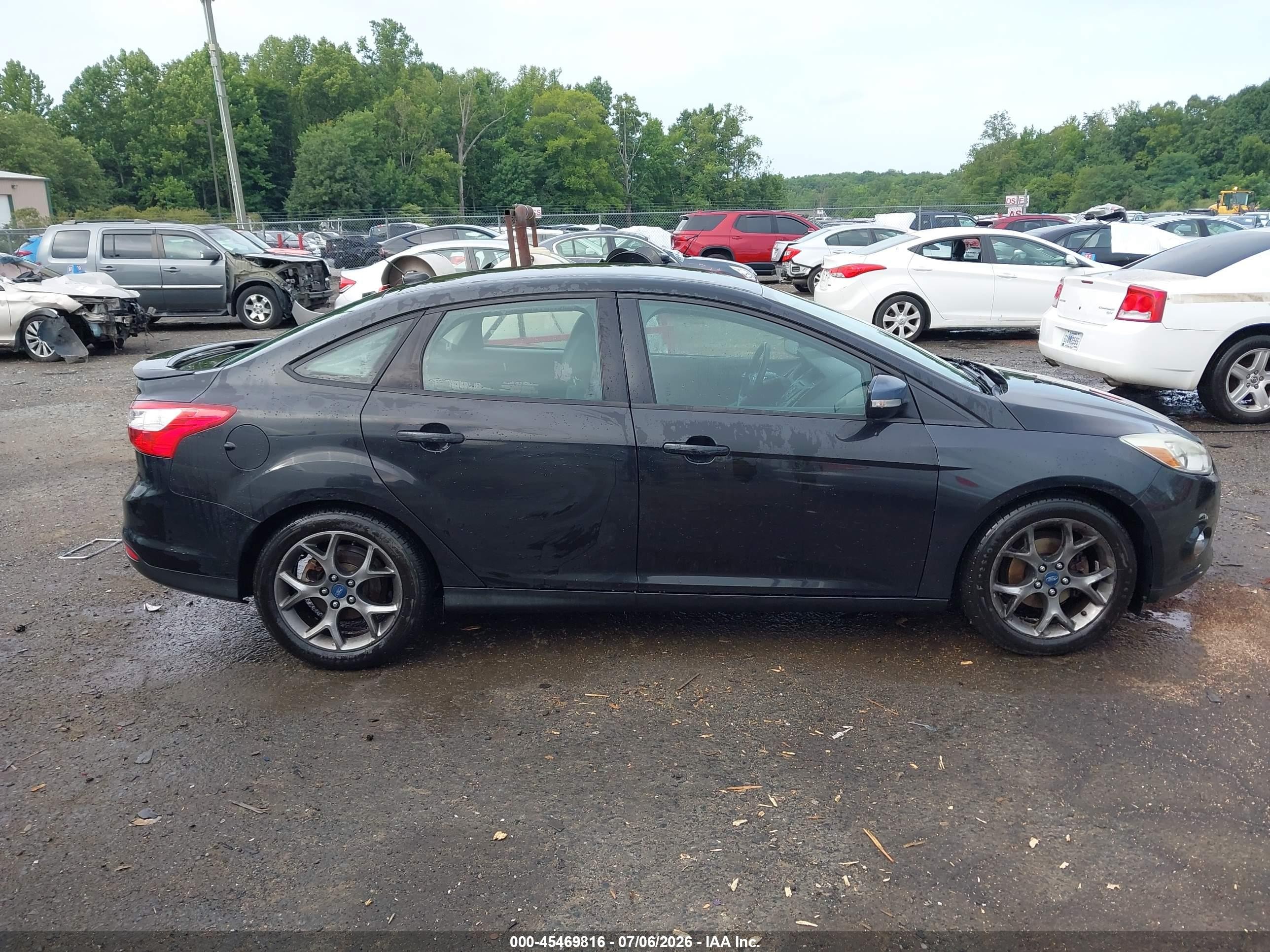 2013 Ford Focus Se Black vin: 1FADP3F29DL121188