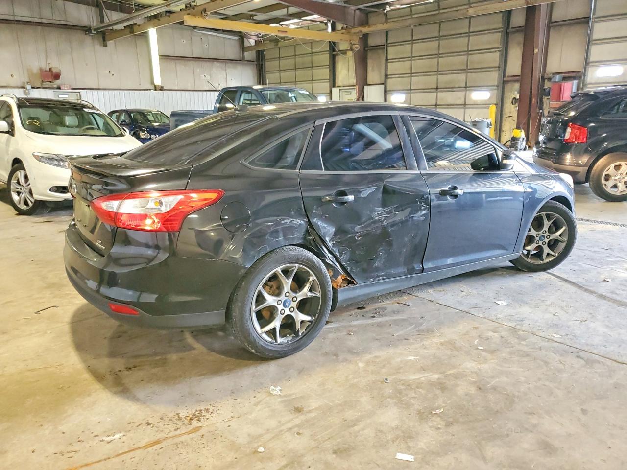 2013 Ford Focus Se Black vin: 1FADP3F29DL122051