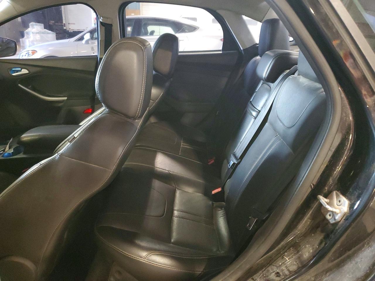 2013 Ford Focus Se Black vin: 1FADP3F29DL122051